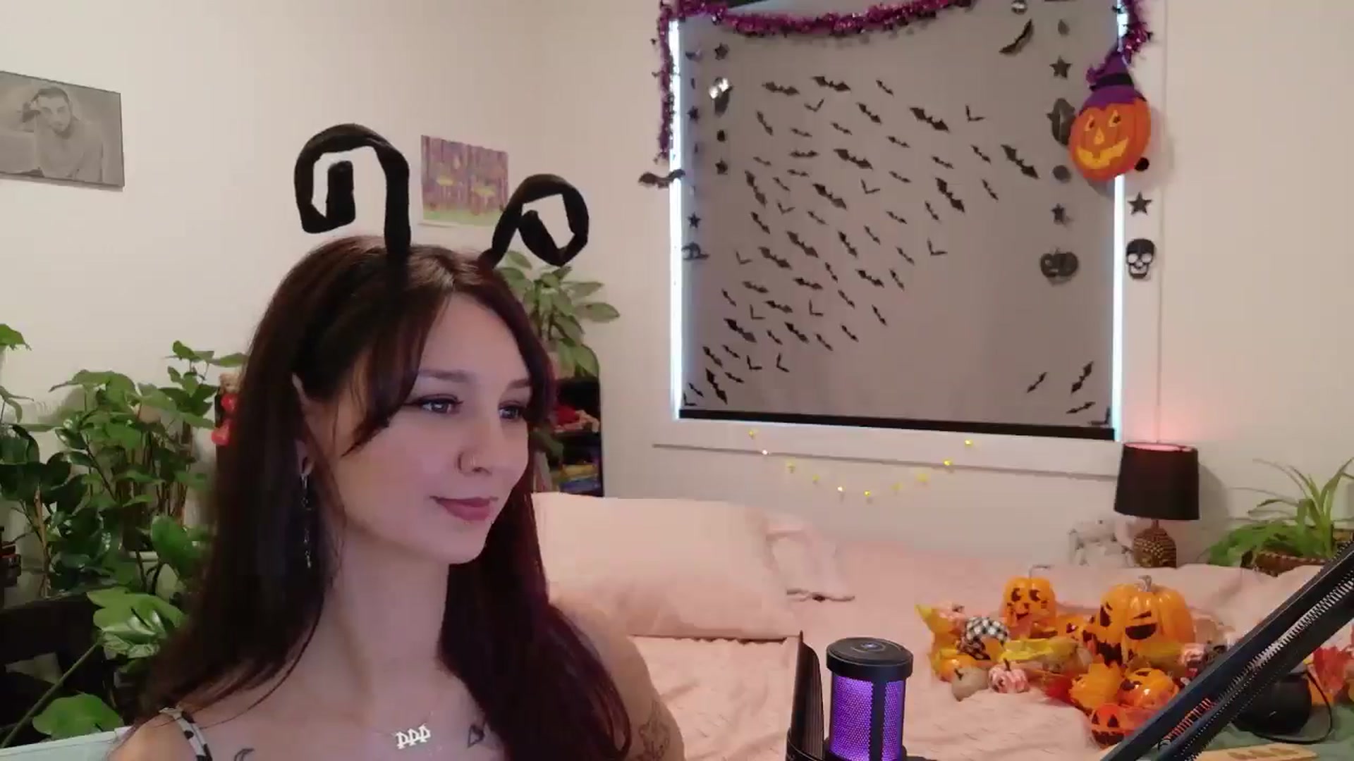 Gallery image thumbnail from ShyBabyy's myfreecams stream on, 10/16/2025, 18:56 image 15 of 20