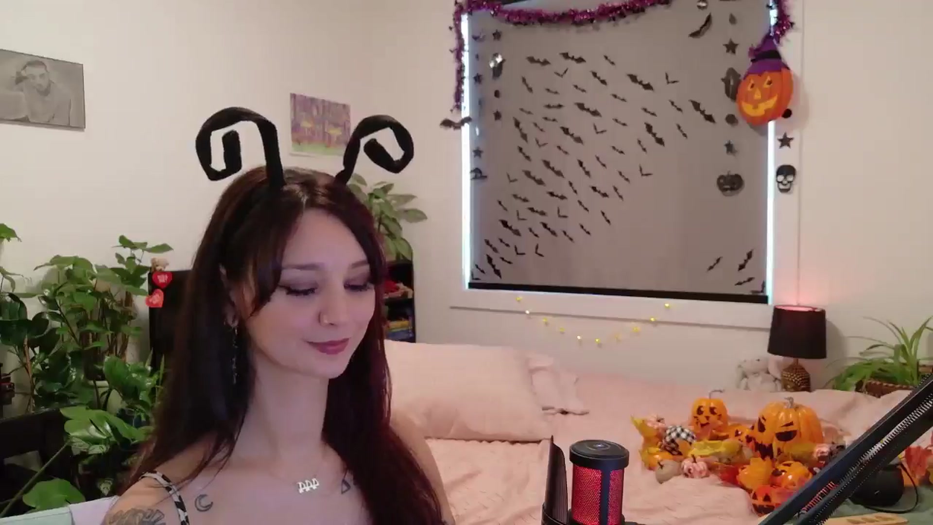 Gallery image thumbnail from ShyBabyy's myfreecams stream on, 10/16/2025, 18:56 image 16 of 20