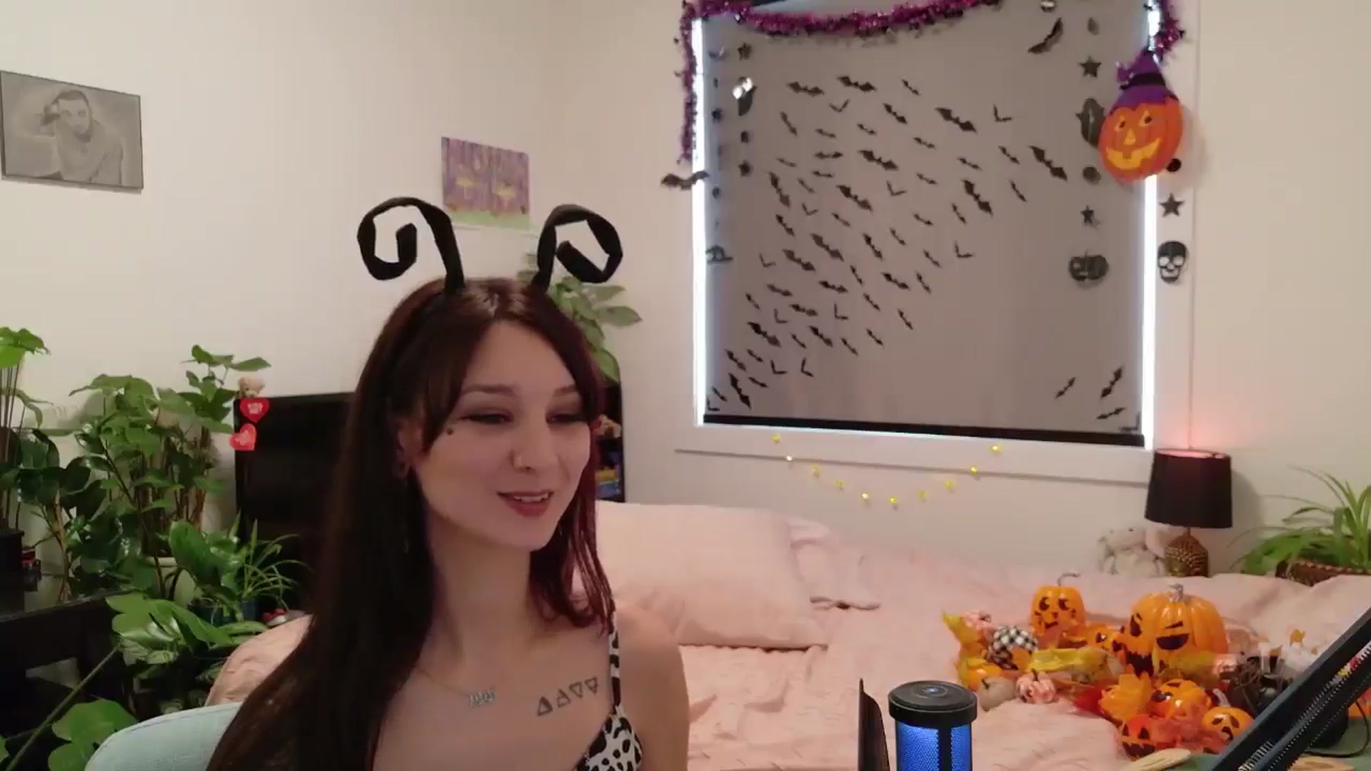 Gallery image thumbnail from ShyBabyy's myfreecams stream on, 10/16/2025, 22:21 image 8 of 20