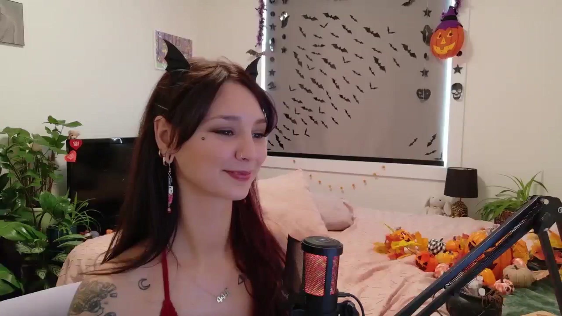 Gallery image thumbnail from ShyBabyy's myfreecams stream on, 10/17/2025, 20:46 image 18 of 20