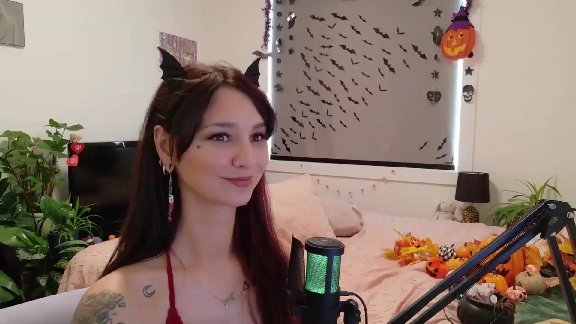 Gallery image thumbnail from ShyBabyy's myfreecams stream on, 10/17/2025, 20:46 image 19 of 20