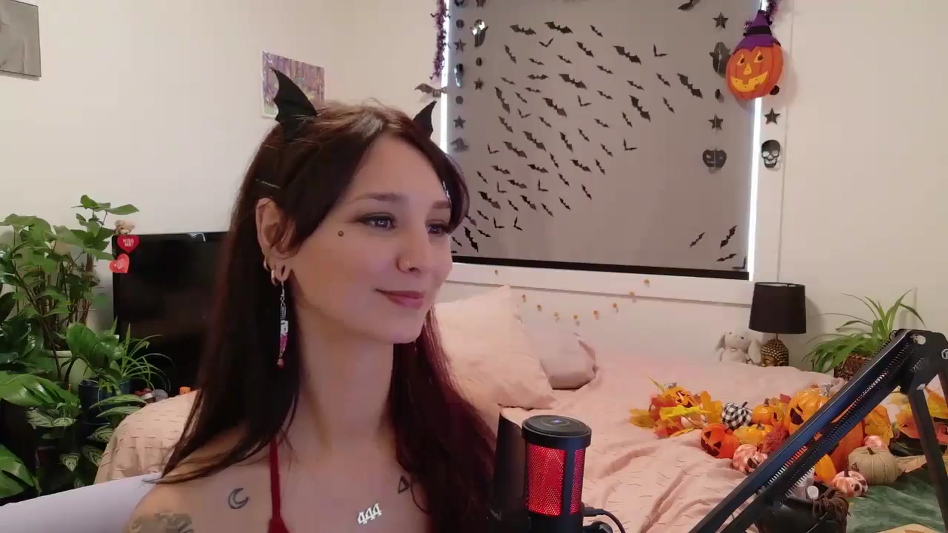 Gallery image thumbnail from ShyBabyy's myfreecams stream on, 10/17/2025, 20:46 image 17 of 20