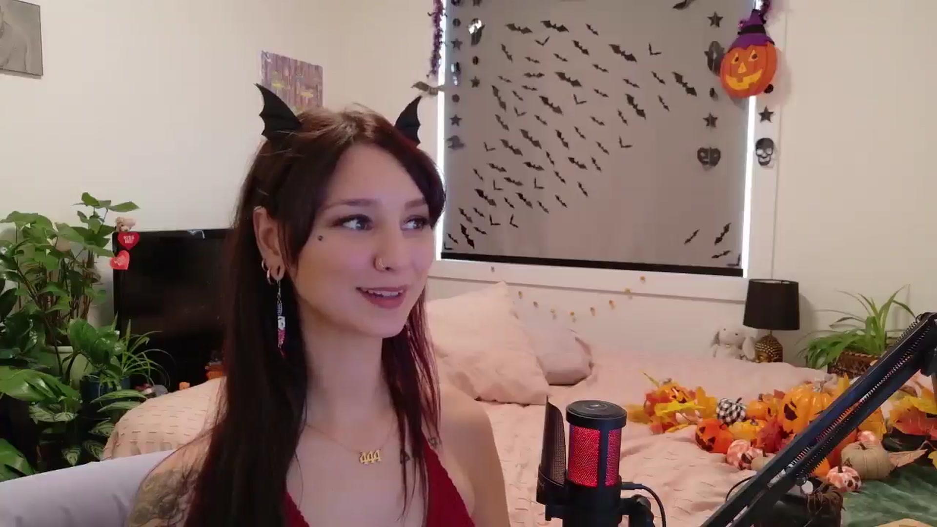 Gallery image thumbnail from ShyBabyy's myfreecams stream on, 10/17/2025, 20:46 image 10 of 20