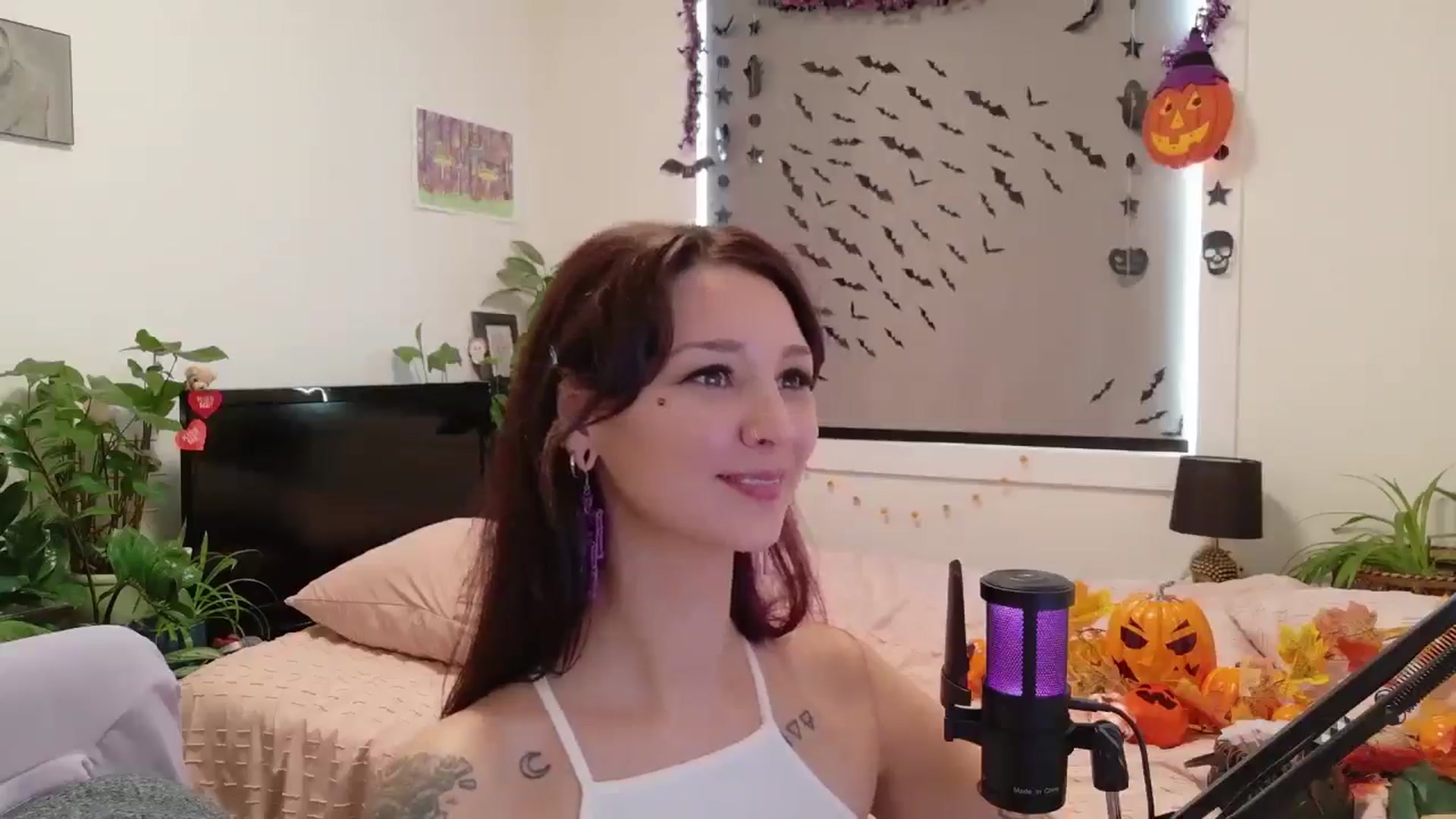 Gallery image thumbnail from ShyBabyy's myfreecams stream on, 10/20/2025, 22:06 image 18 of 20