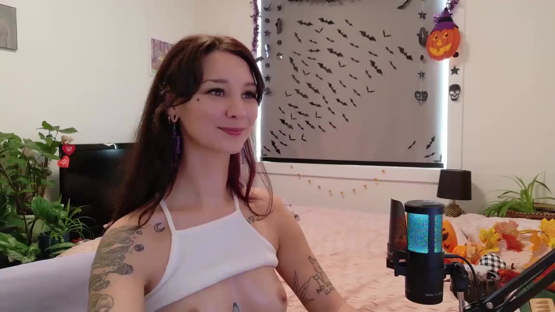 Gallery image thumbnail from ShyBabyy's myfreecams stream on, 10/20/2025, 22:06 image 7 of 20