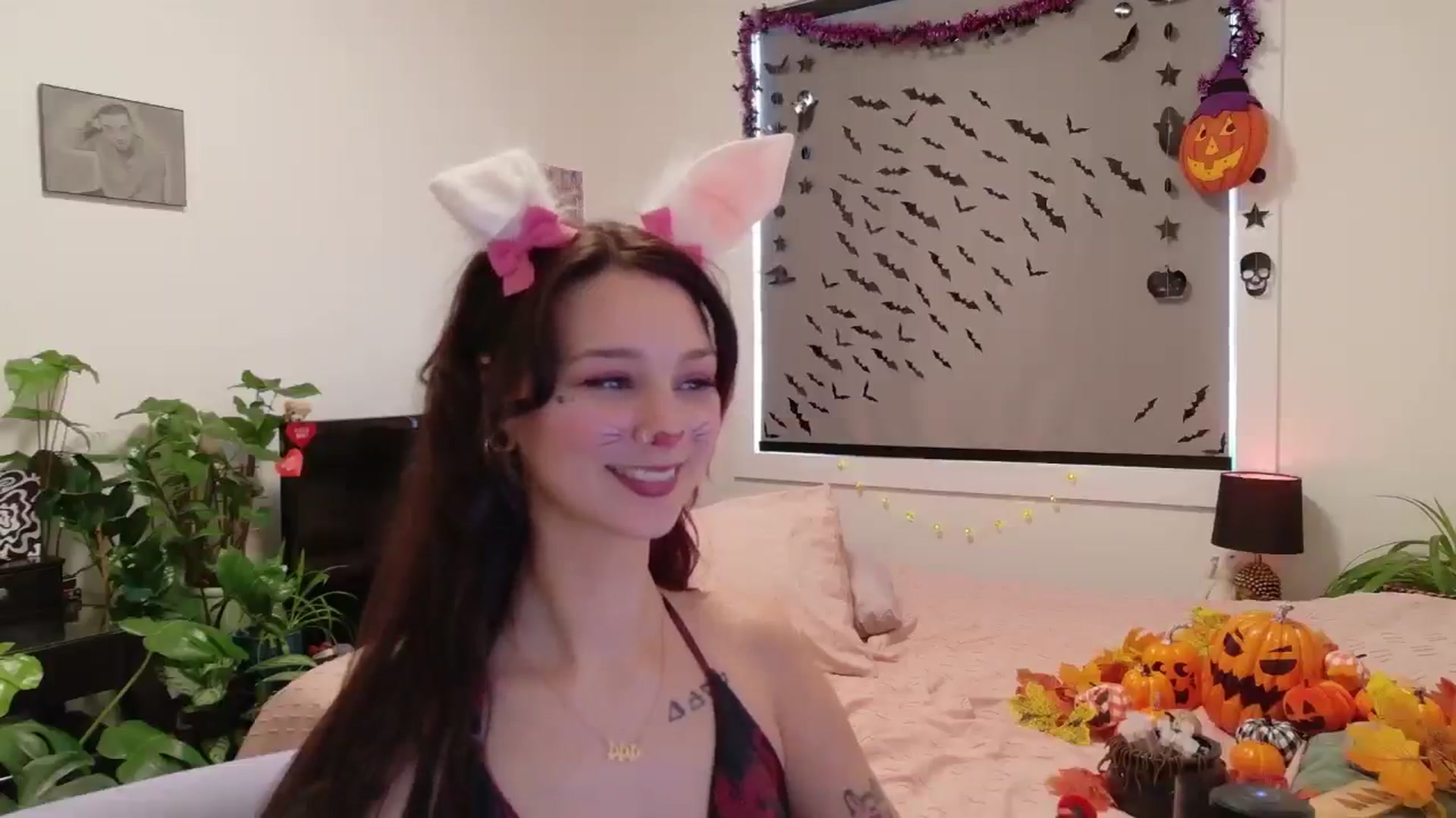 Gallery image thumbnail from ShyBabyy's myfreecams stream on, 10/21/2025, 17:57 image 8 of 20