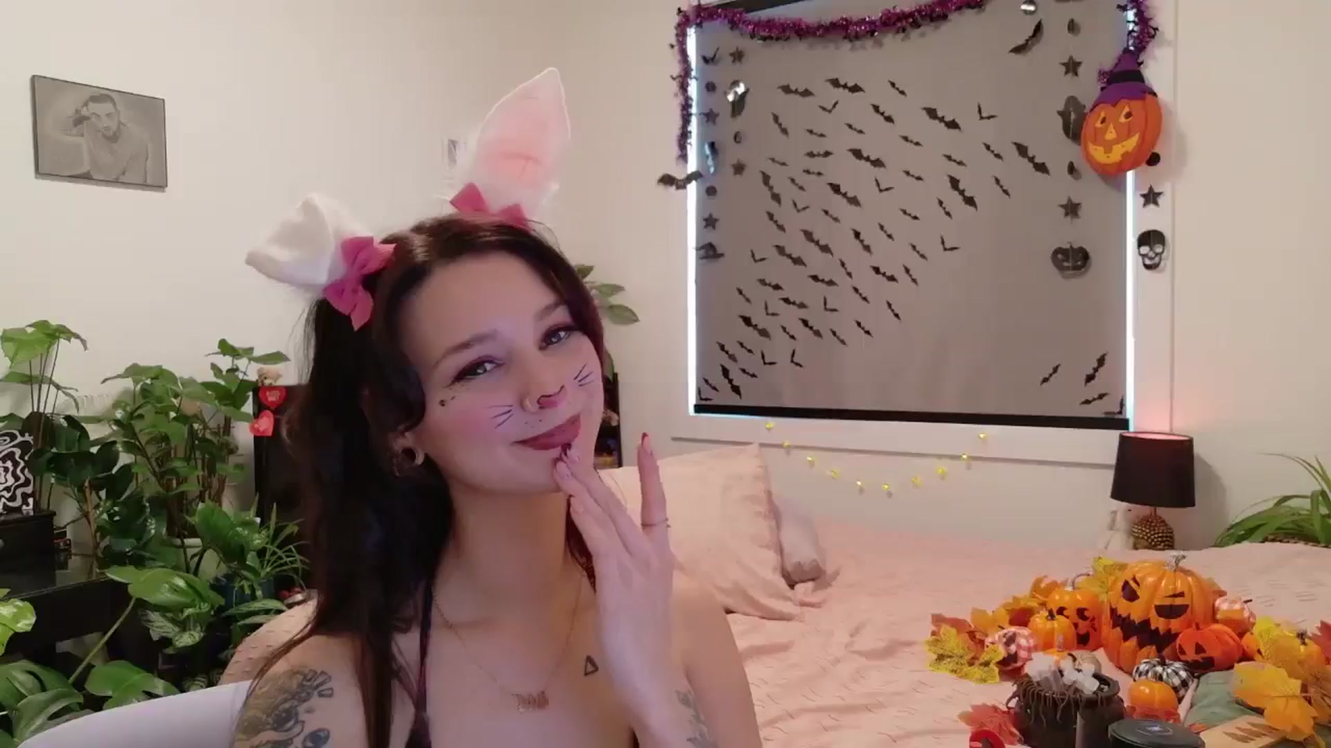 Gallery image thumbnail from ShyBabyy's myfreecams stream on, 10/21/2025, 17:57 image 18 of 20