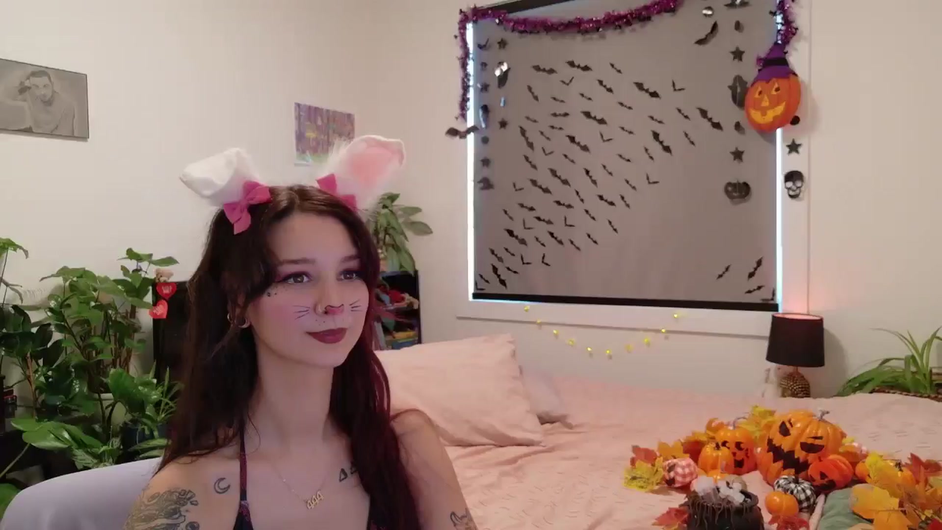 Gallery image thumbnail from ShyBabyy's myfreecams stream on, 10/21/2025, 19:03 image 9 of 20