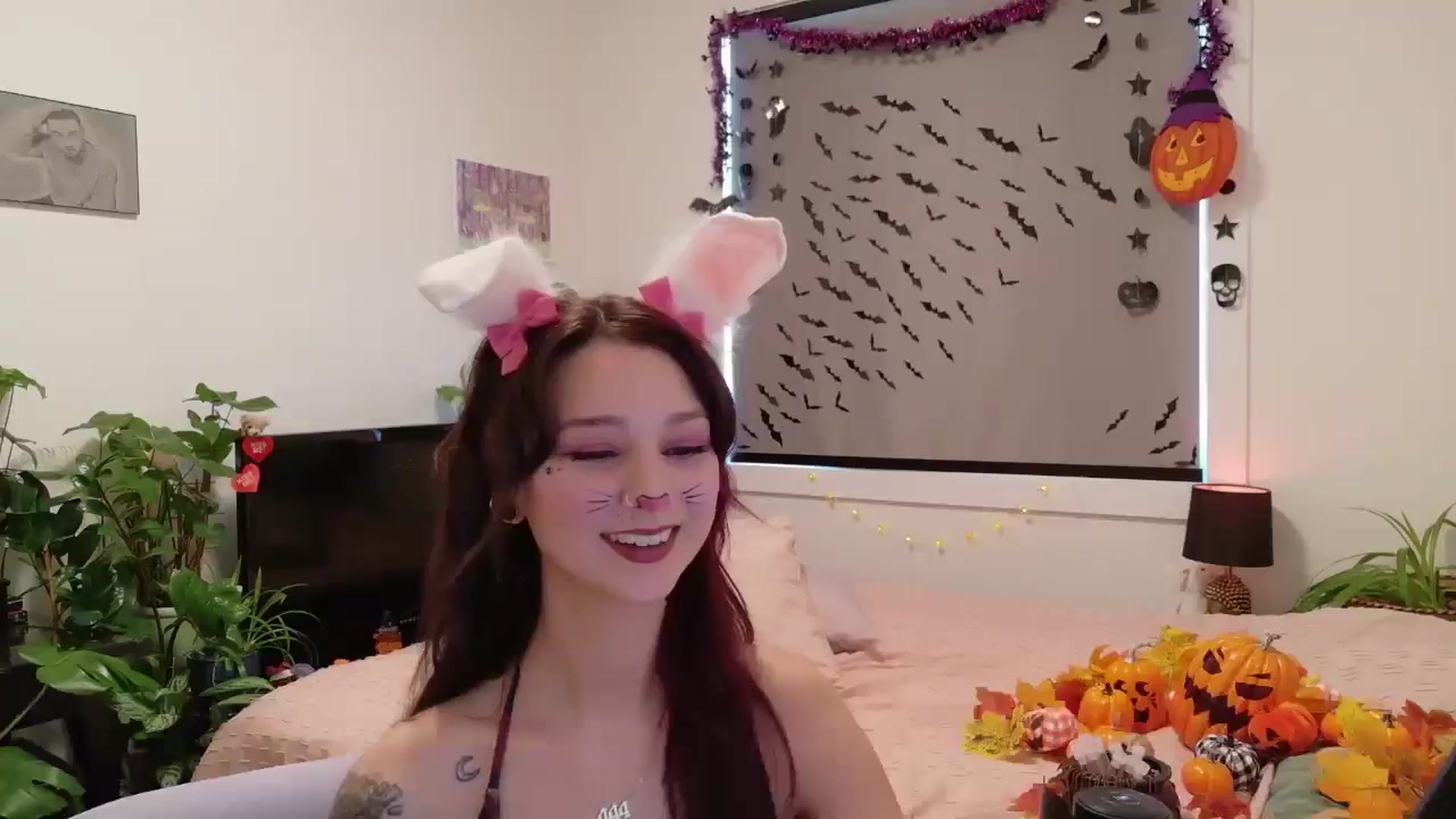 Gallery image thumbnail from ShyBabyy's myfreecams stream on, 10/21/2025, 19:03 image 14 of 20