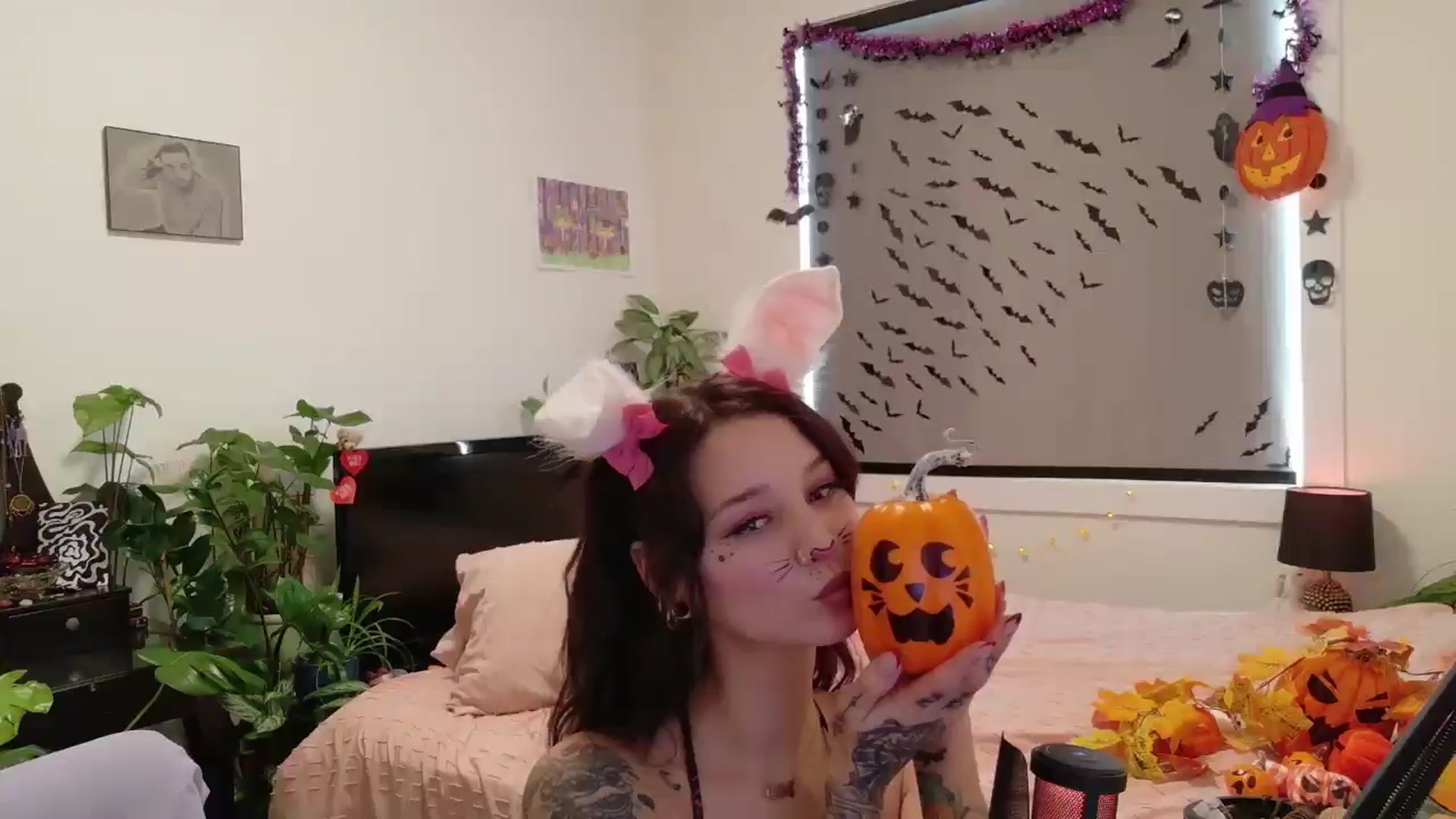 Gallery image thumbnail from ShyBabyy's myfreecams stream on, 10/21/2025, 22:41 image 7 of 20
