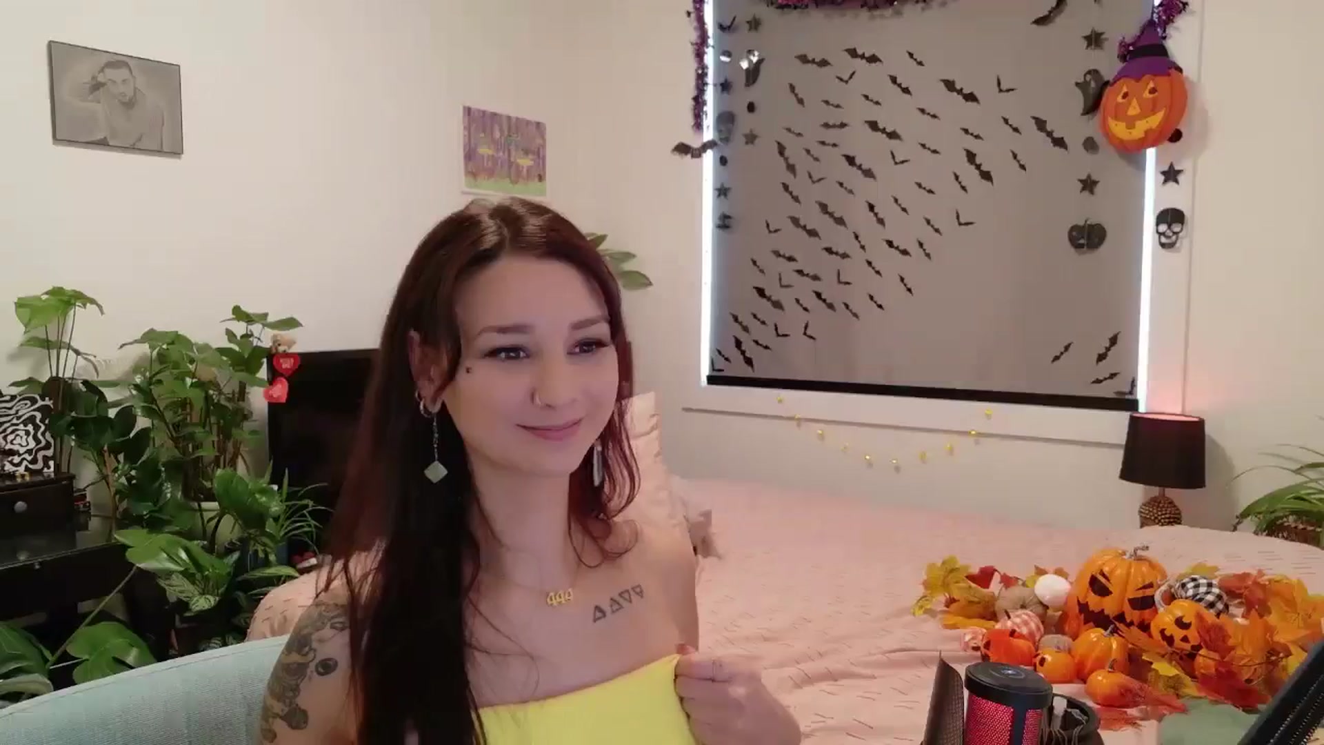 Gallery image thumbnail from ShyBabyy's myfreecams stream on, 10/22/2025, 21:39 image 10 of 20
