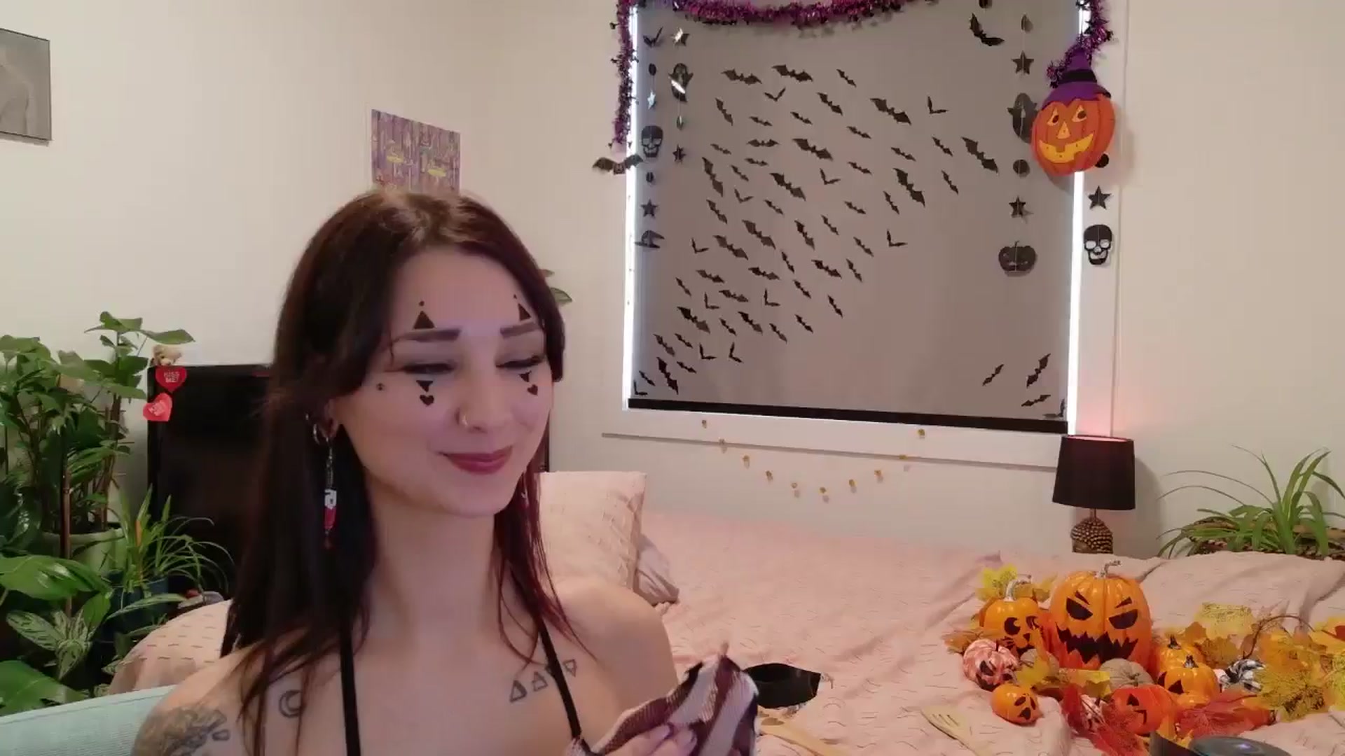 Gallery image thumbnail from ShyBabyy's myfreecams stream on, 10/24/2025, 20:44 image 15 of 20