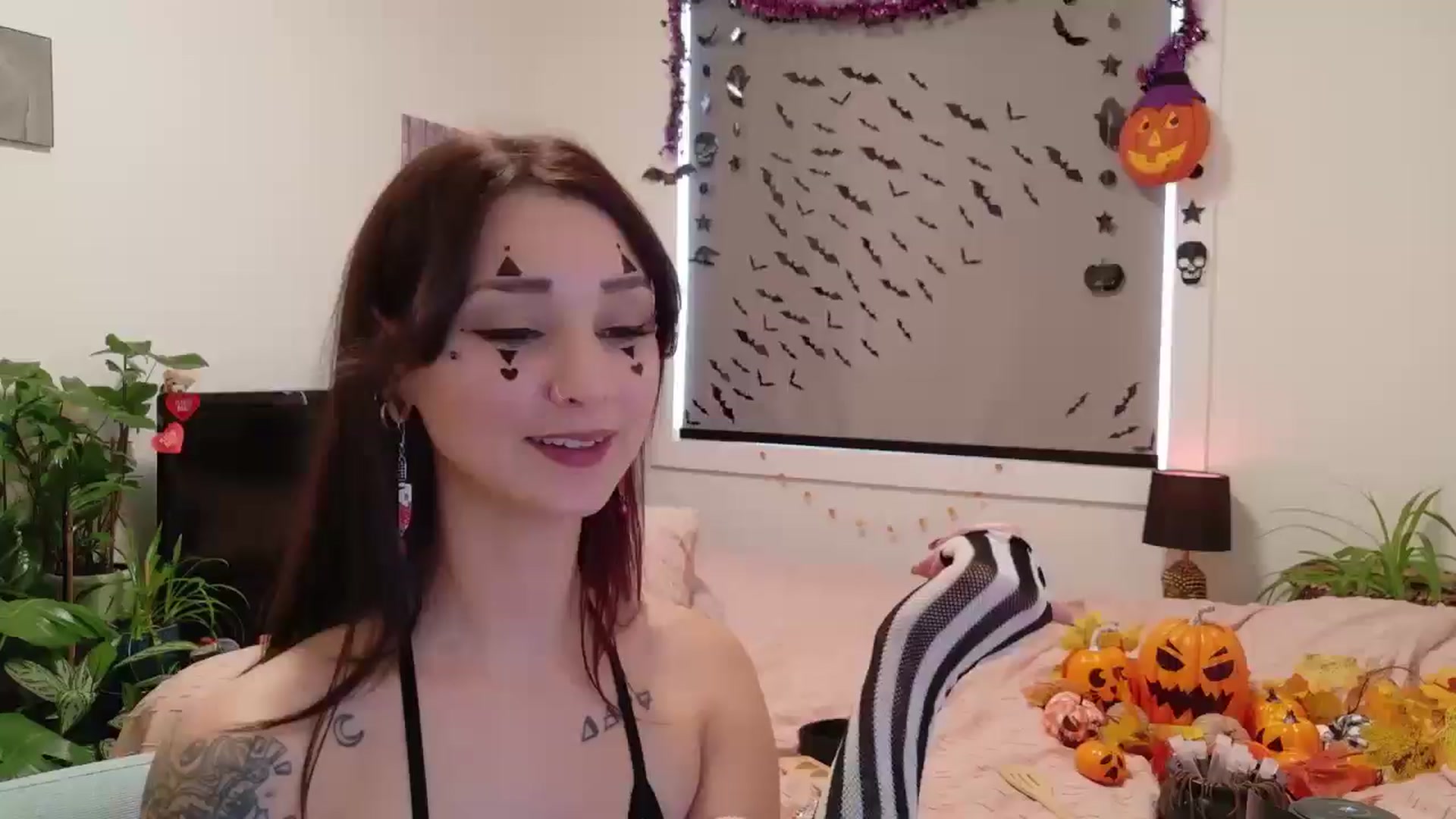 Gallery image thumbnail from ShyBabyy's myfreecams stream on, 10/24/2025, 20:44 image 13 of 20