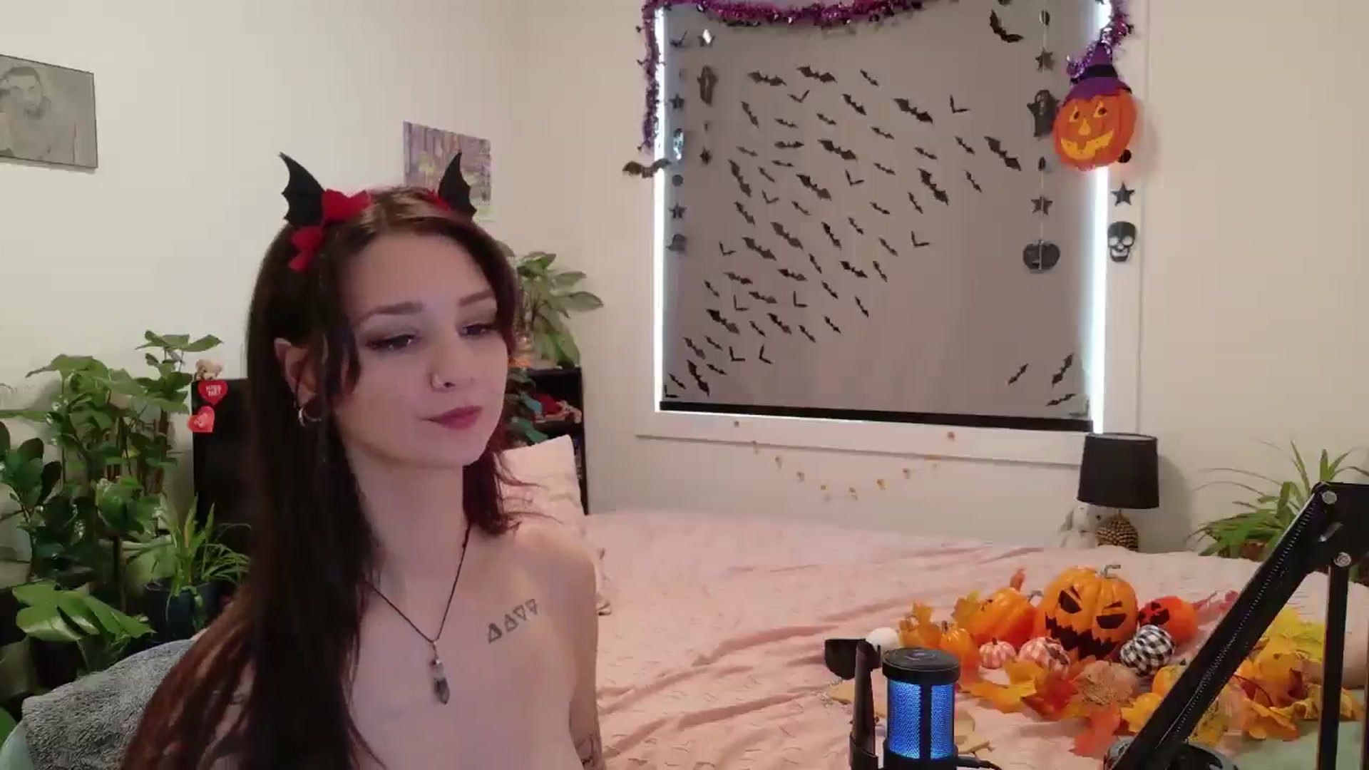 Gallery image thumbnail from ShyBabyy's myfreecams stream on, 10/28/2025, 22:25 image 13 of 20