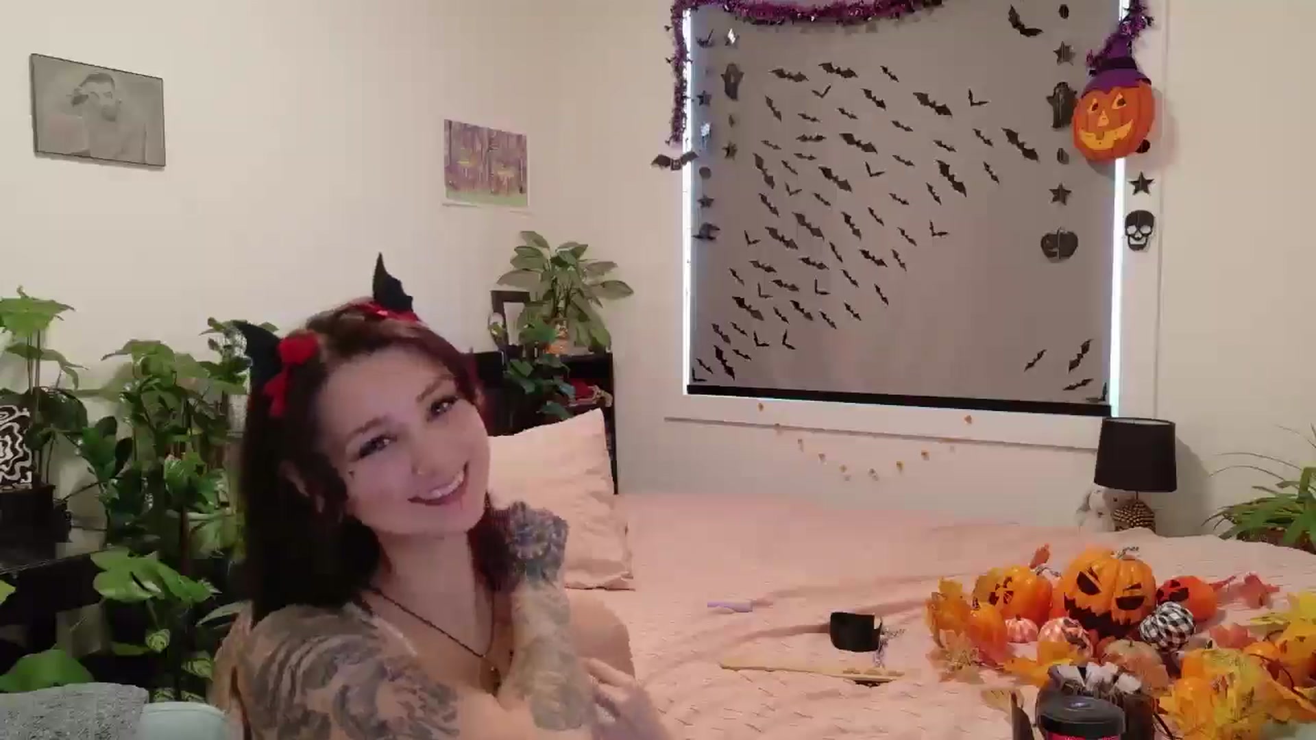 Gallery image thumbnail from ShyBabyy's myfreecams stream on, 10/28/2025, 22:25 image 4 of 20