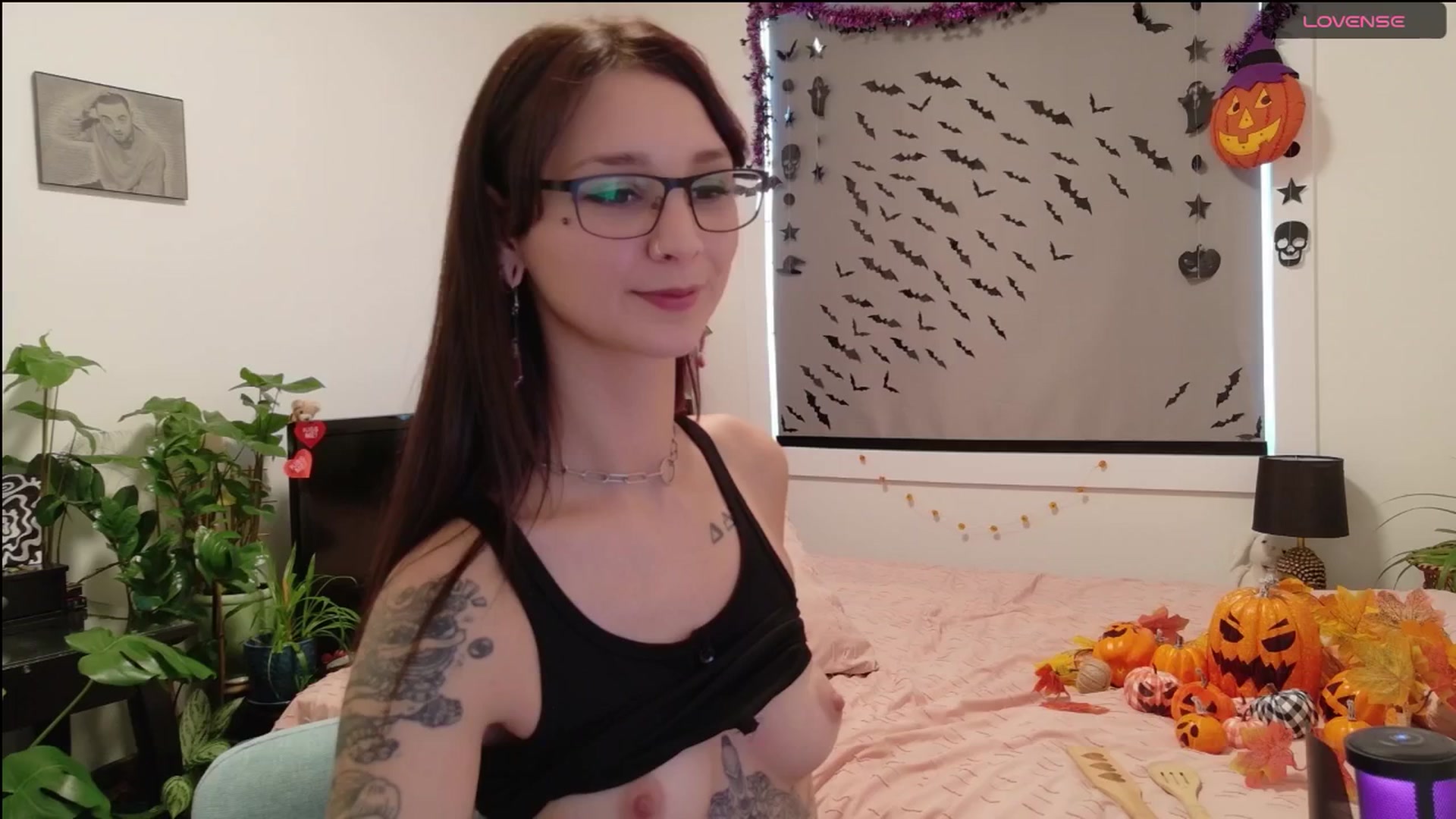 Gallery image thumbnail from ShyBabyy's myfreecams stream on, 10/29/2025, 21:32 image 7 of 20
