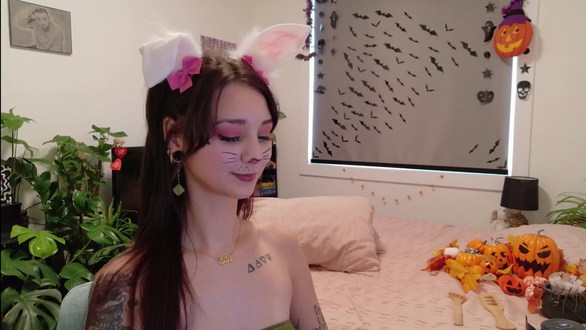 Gallery image thumbnail from ShyBabyy's myfreecams stream on, 10/30/2025, 20:34 image 2 of 20