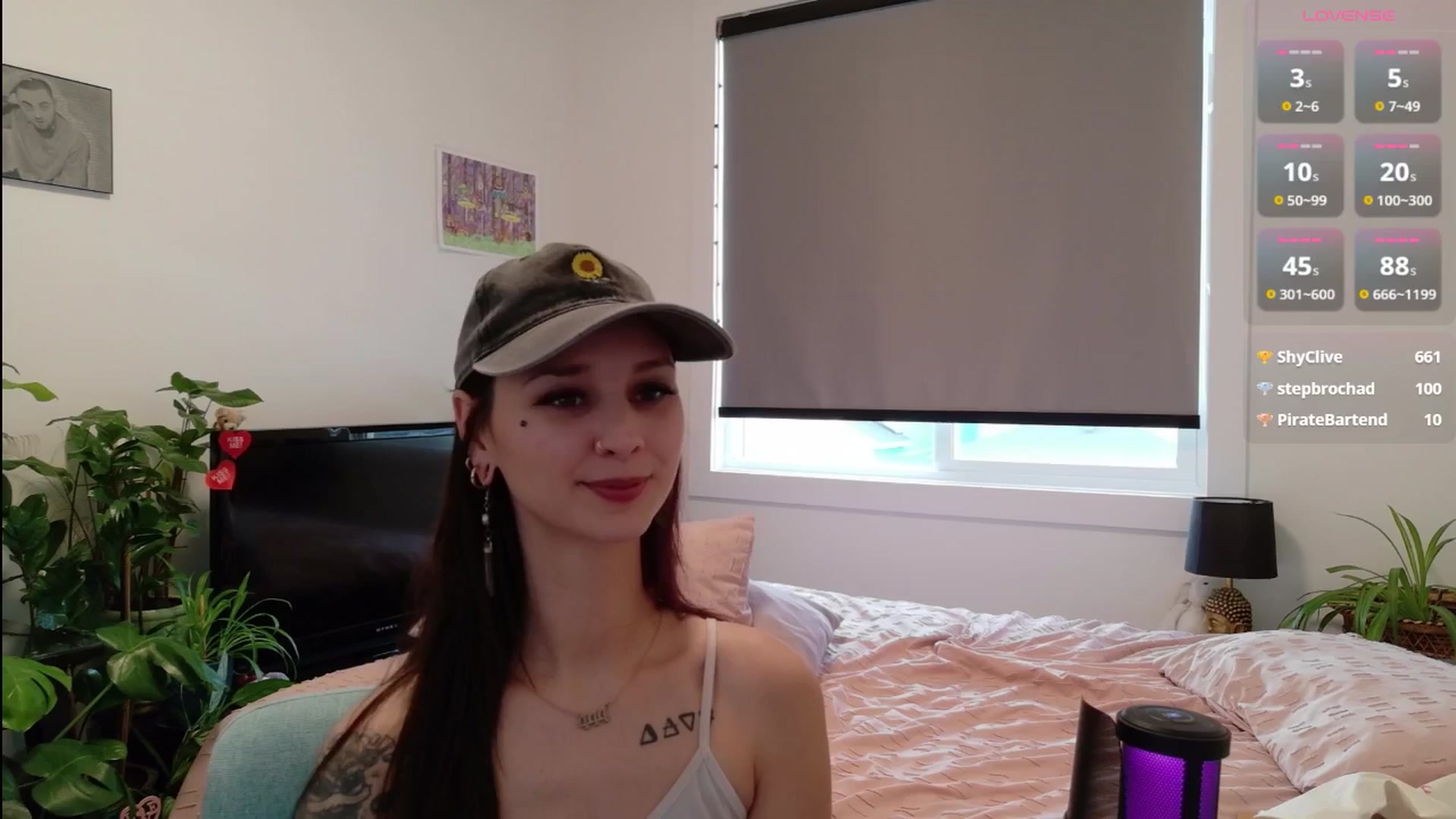 Gallery image thumbnail from ShyBabyy's myfreecams stream on, 11/10/2025, 21:14 image 15 of 20