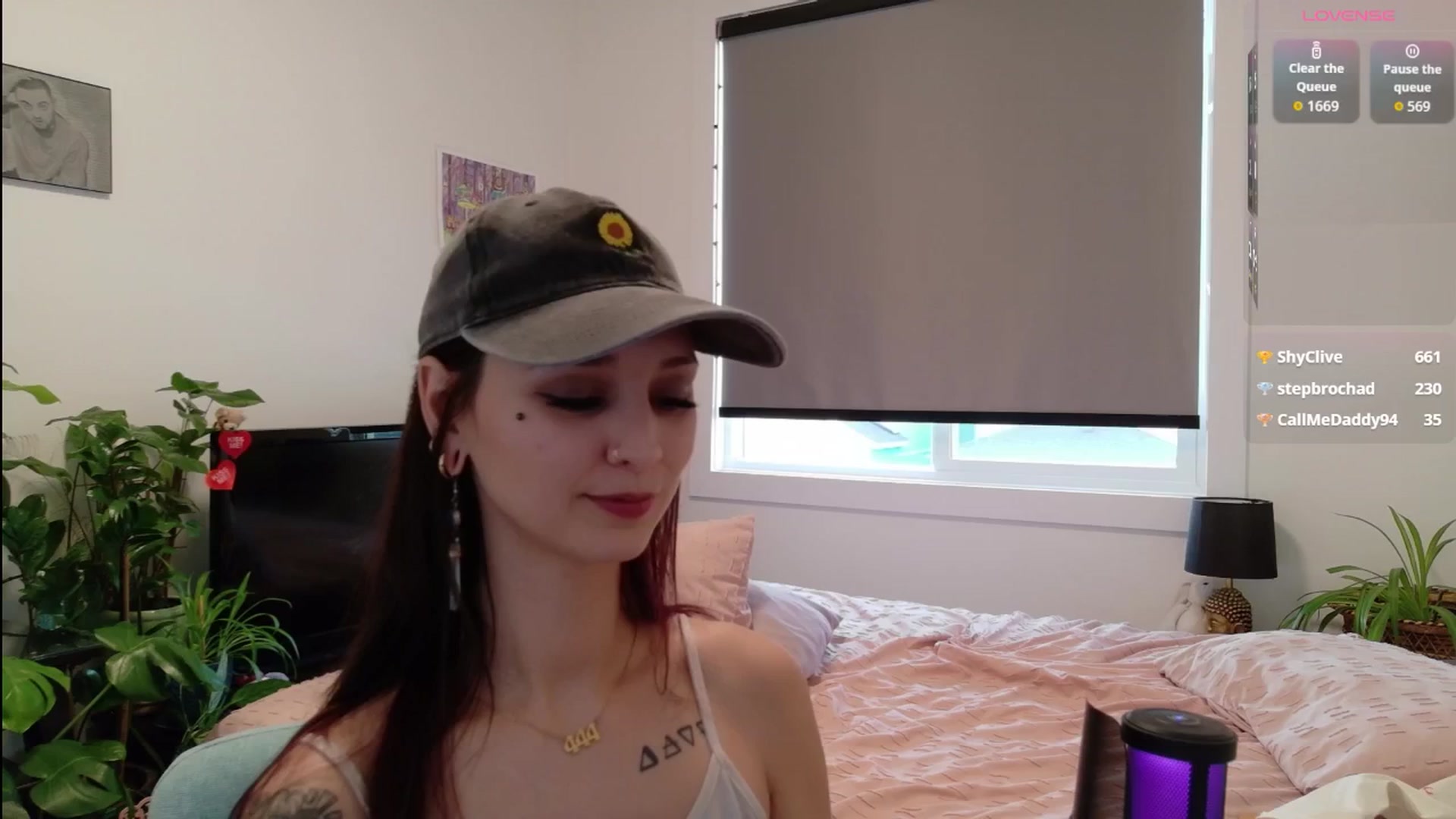 Gallery image thumbnail from ShyBabyy's myfreecams stream on, 11/10/2025, 21:14 image 18 of 20