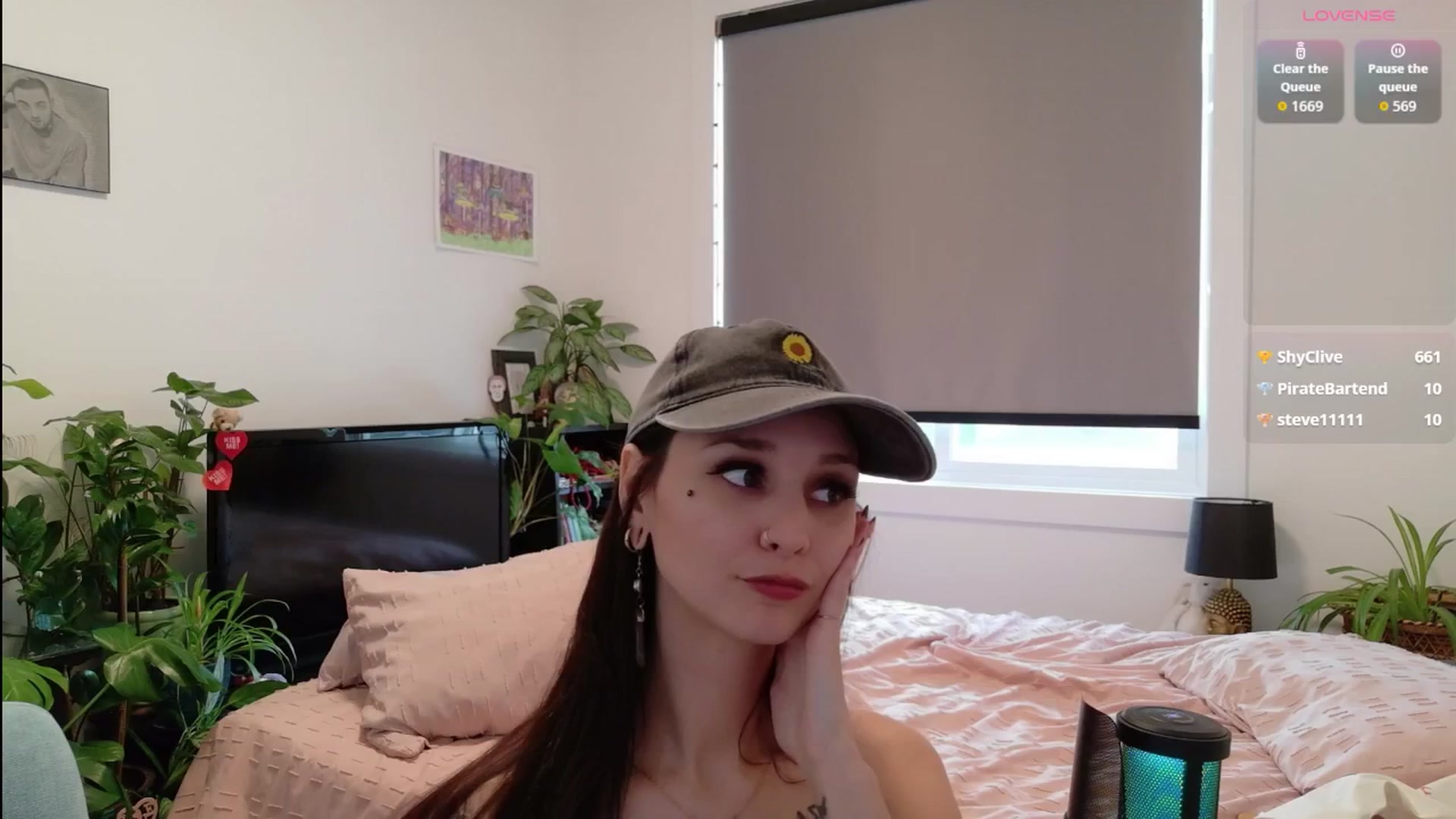 Gallery image thumbnail from ShyBabyy's myfreecams stream on, 11/10/2025, 21:14 image 10 of 20