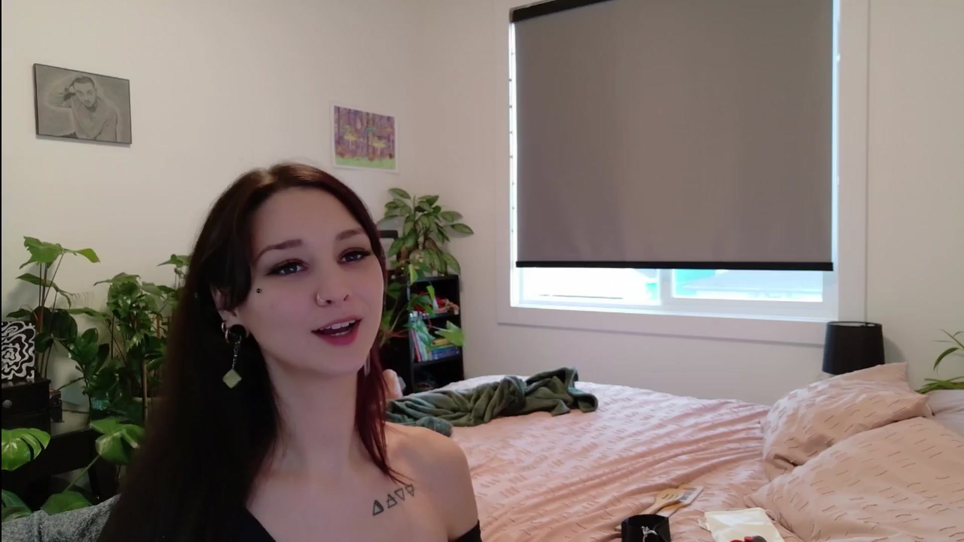 Gallery image thumbnail from ShyBabyy's myfreecams stream on, 11/13/2025, 20:33 image 15 of 20