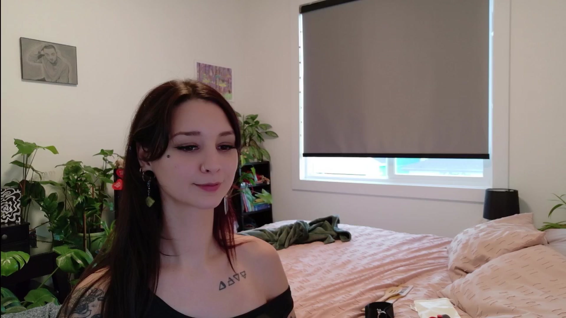 Gallery image thumbnail from ShyBabyy's myfreecams stream on, 11/13/2025, 20:33 image 17 of 20