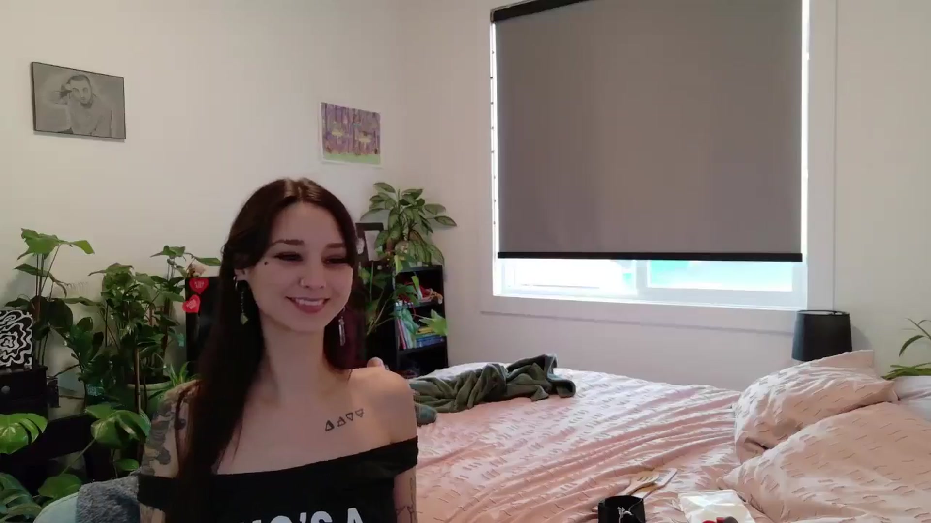 Gallery image thumbnail from ShyBabyy's myfreecams stream on, 11/13/2025, 21:16 image 5 of 20