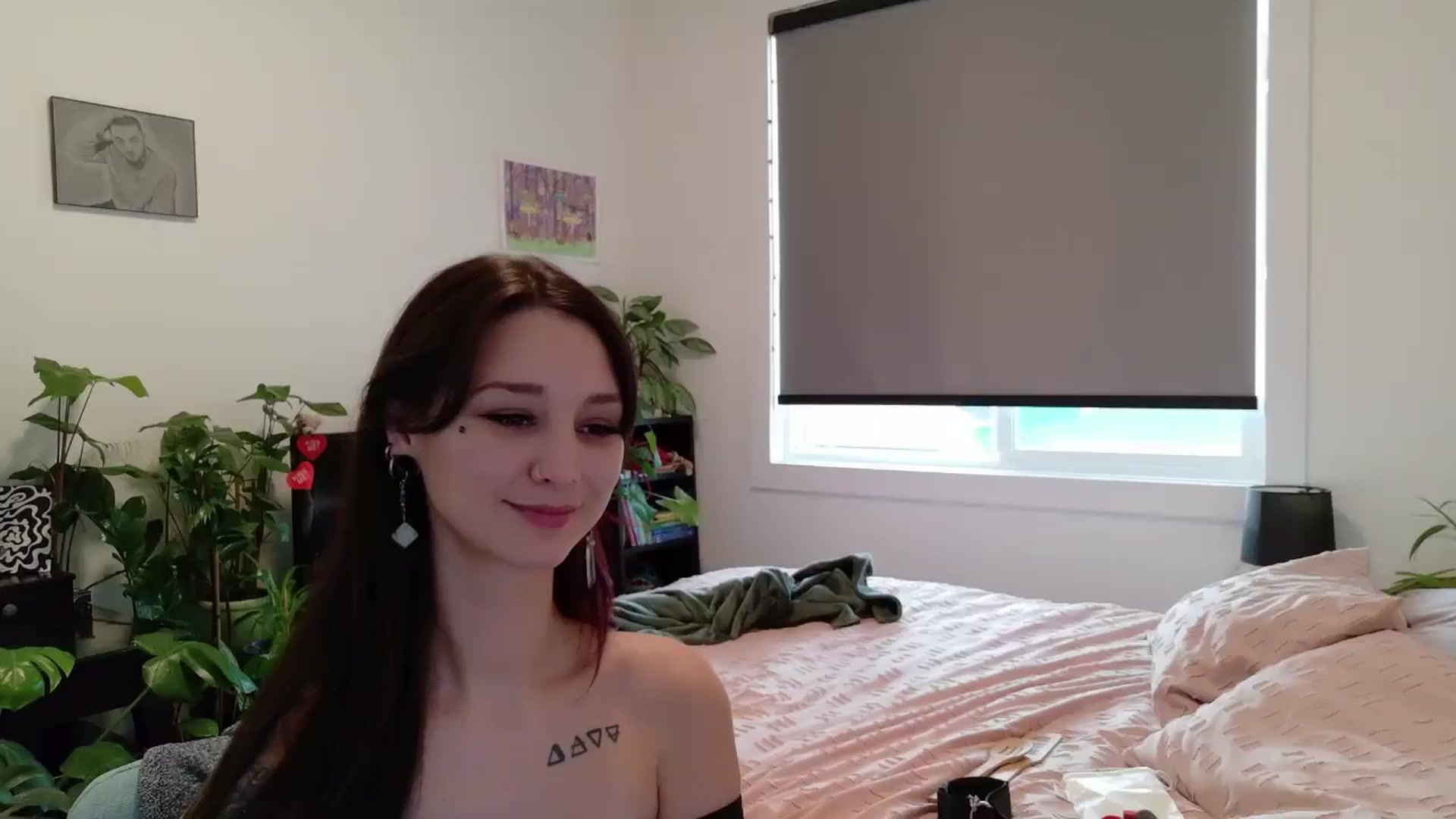Gallery image thumbnail from ShyBabyy's myfreecams stream on, 11/13/2025, 21:16 image 17 of 20