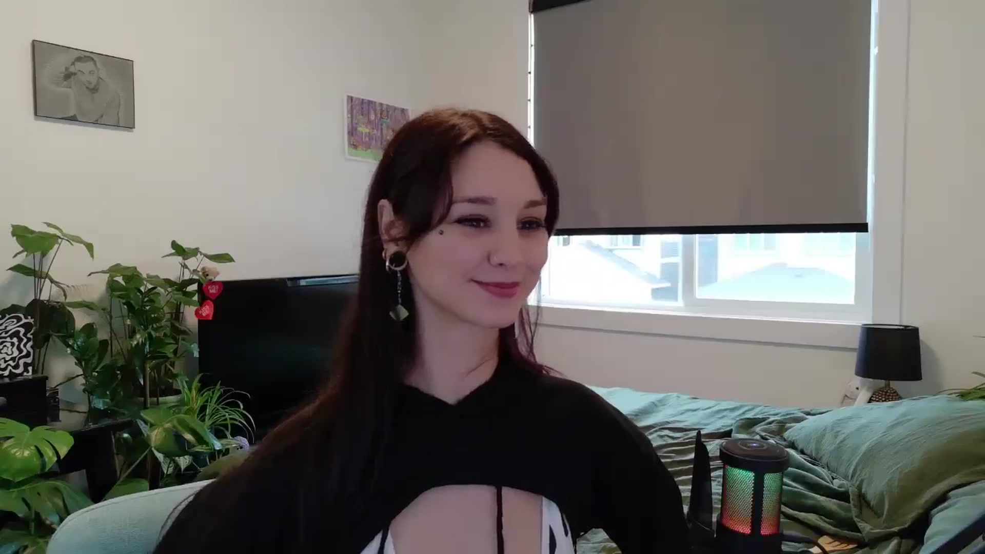 Gallery image thumbnail from ShyBabyy's myfreecams stream on, 11/17/2025, 20:34 image 2 of 20