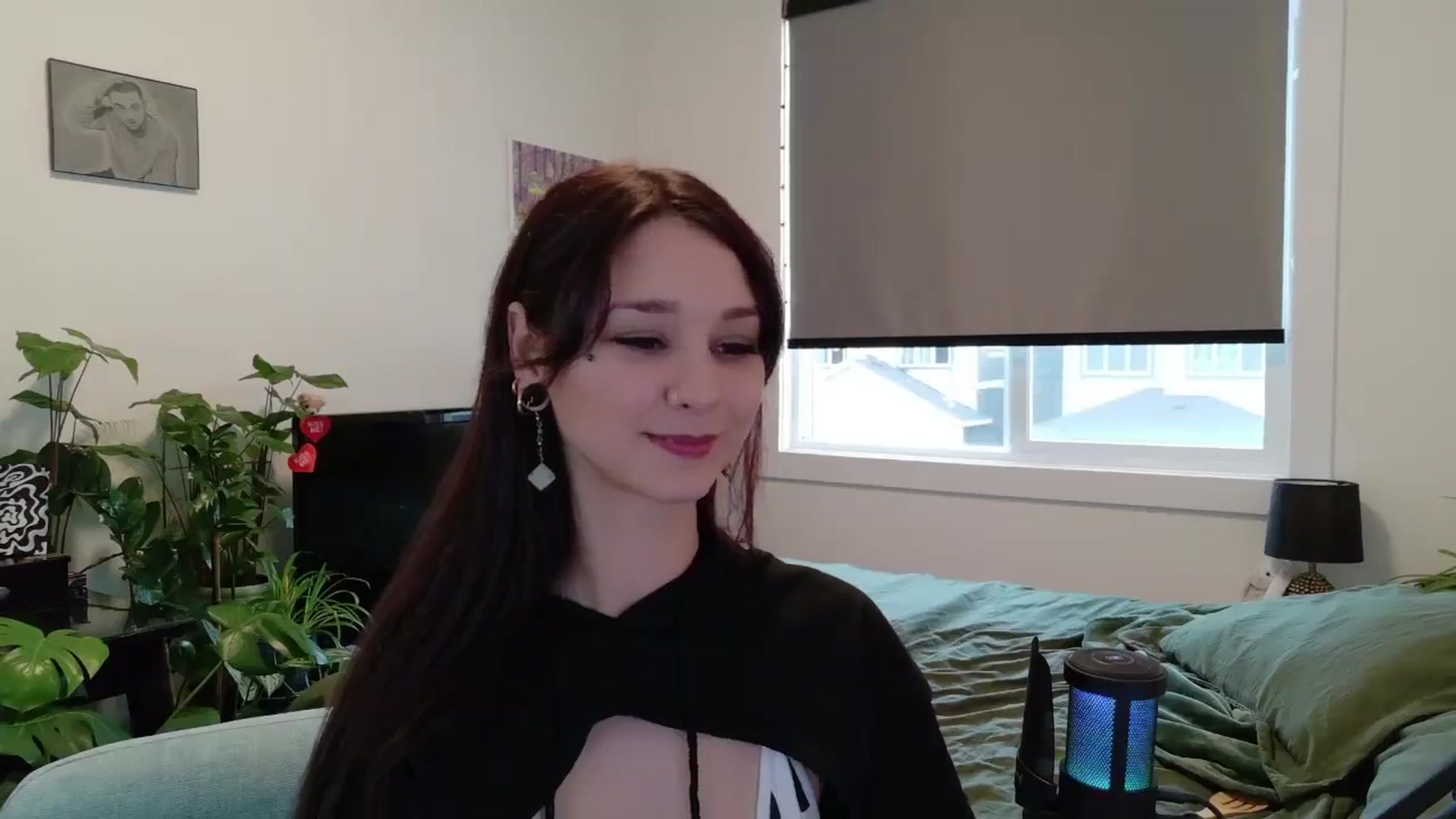 Gallery image thumbnail from ShyBabyy's myfreecams stream on, 11/17/2025, 20:34 image 9 of 20