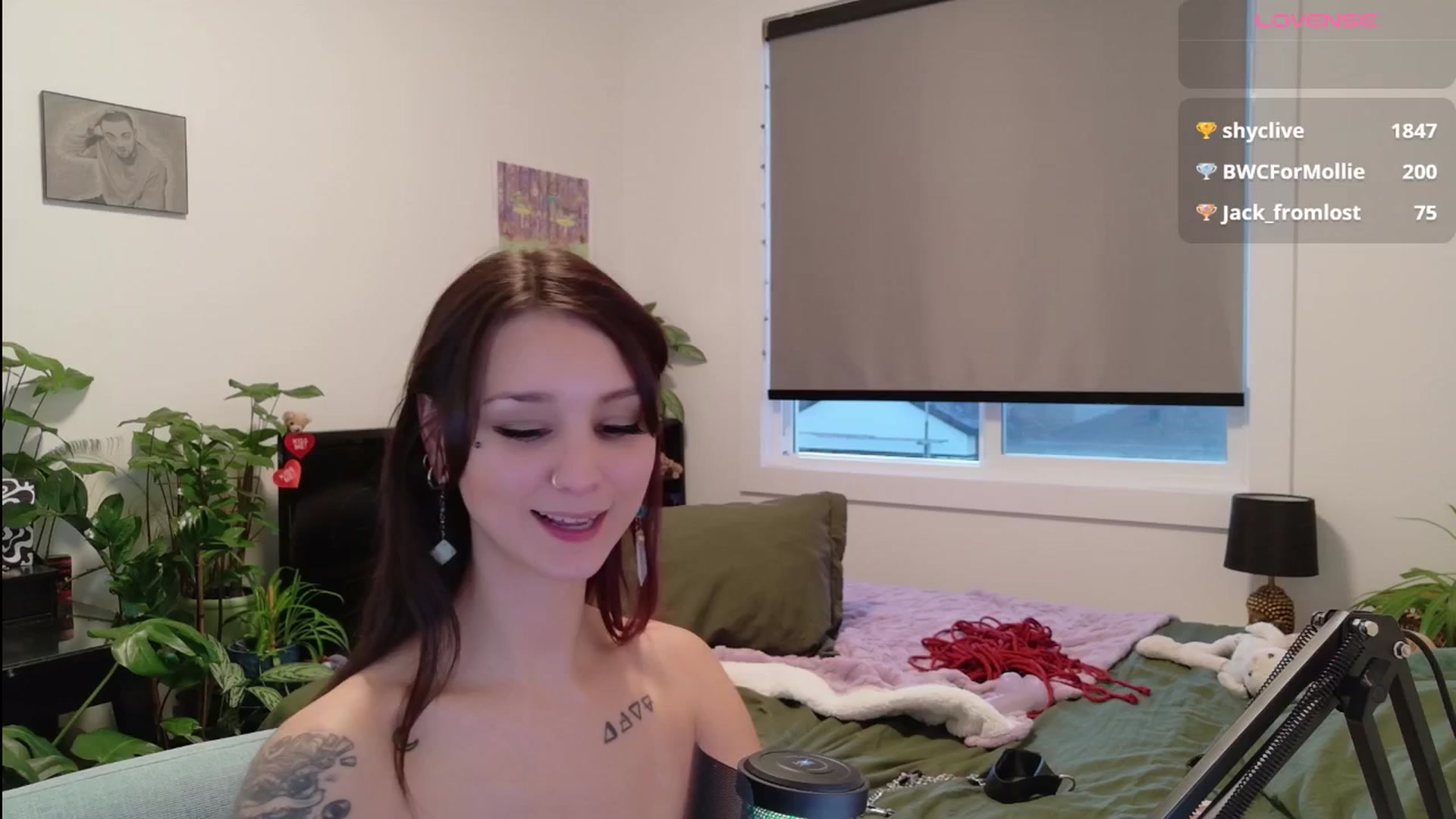 Gallery image thumbnail from ShyBabyy's myfreecams stream on, 11/25/2025, 08:25 image 19 of 20