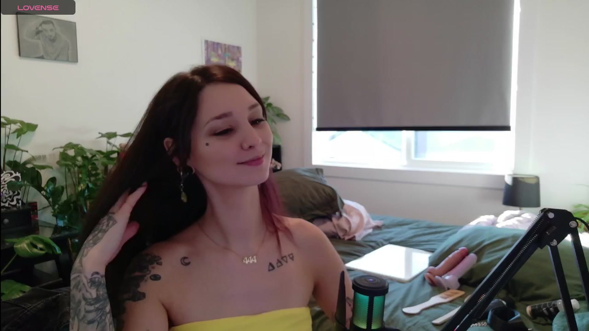 Gallery image thumbnail from ShyBabyy's myfreecams stream on, 11/25/2025, 21:28 image 18 of 20