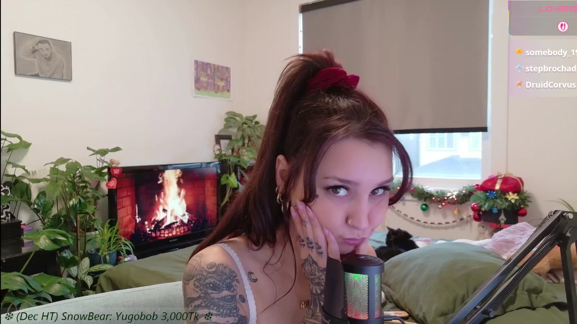 Gallery image thumbnail from ShyBabyy's myfreecams stream on, 12/04/2025, 21:20 image 12 of 20
