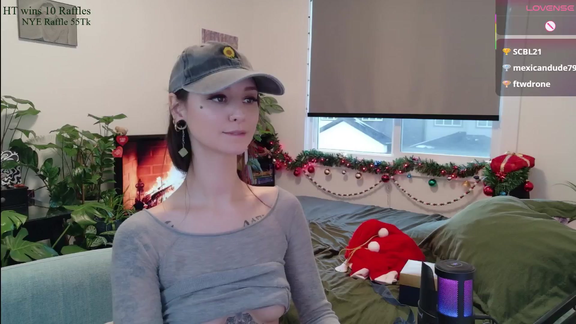 Gallery image thumbnail from ShyBabyy's myfreecams stream on, 12/15/2025, 23:13 image 15 of 20