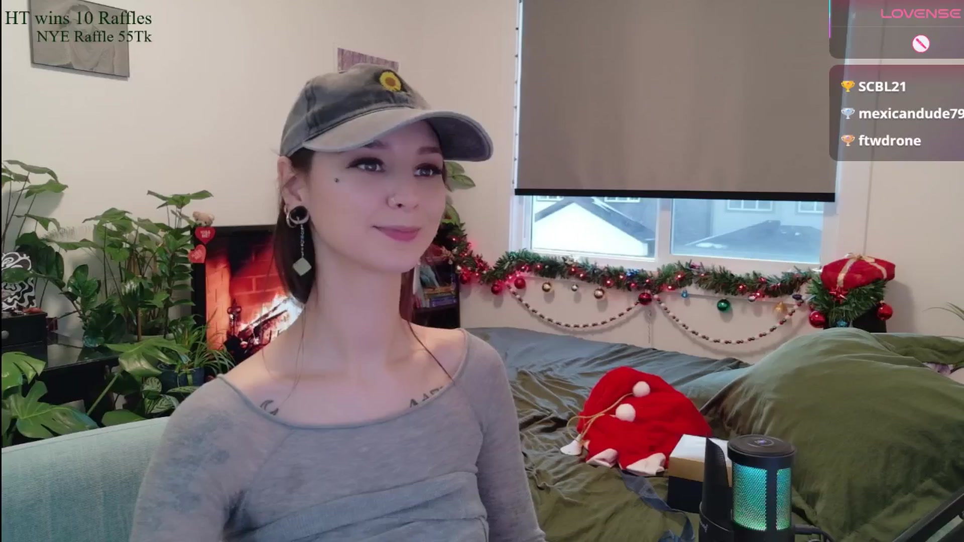 Gallery image thumbnail from ShyBabyy's myfreecams stream on, 12/15/2025, 23:13 image 16 of 20