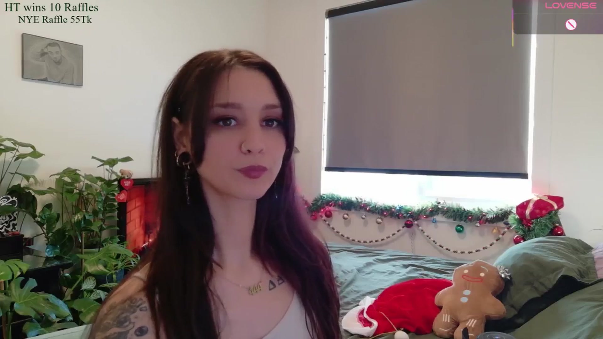 Gallery image thumbnail from ShyBabyy's myfreecams stream on, 12/16/2025, 22:50 image 11 of 20