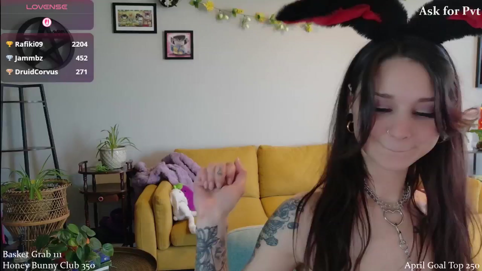 Gallery image thumbnail from ShyBabyy's myfreecams stream on, 04/01/2026, 19:40 image 15 of 20