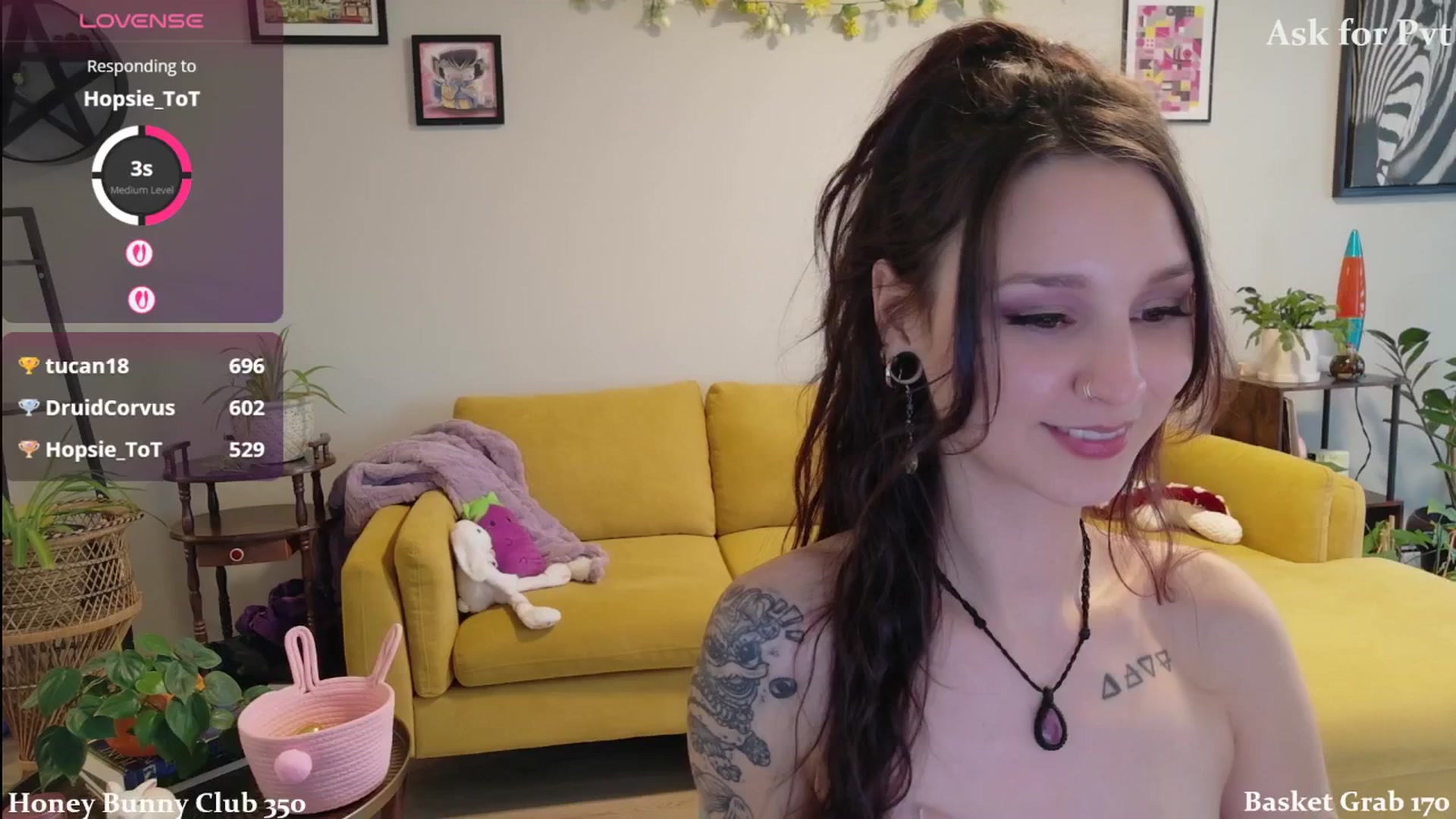 Gallery image thumbnail from ShyBabyy's myfreecams stream on, 04/02/2026, 23:48 image 15 of 20
