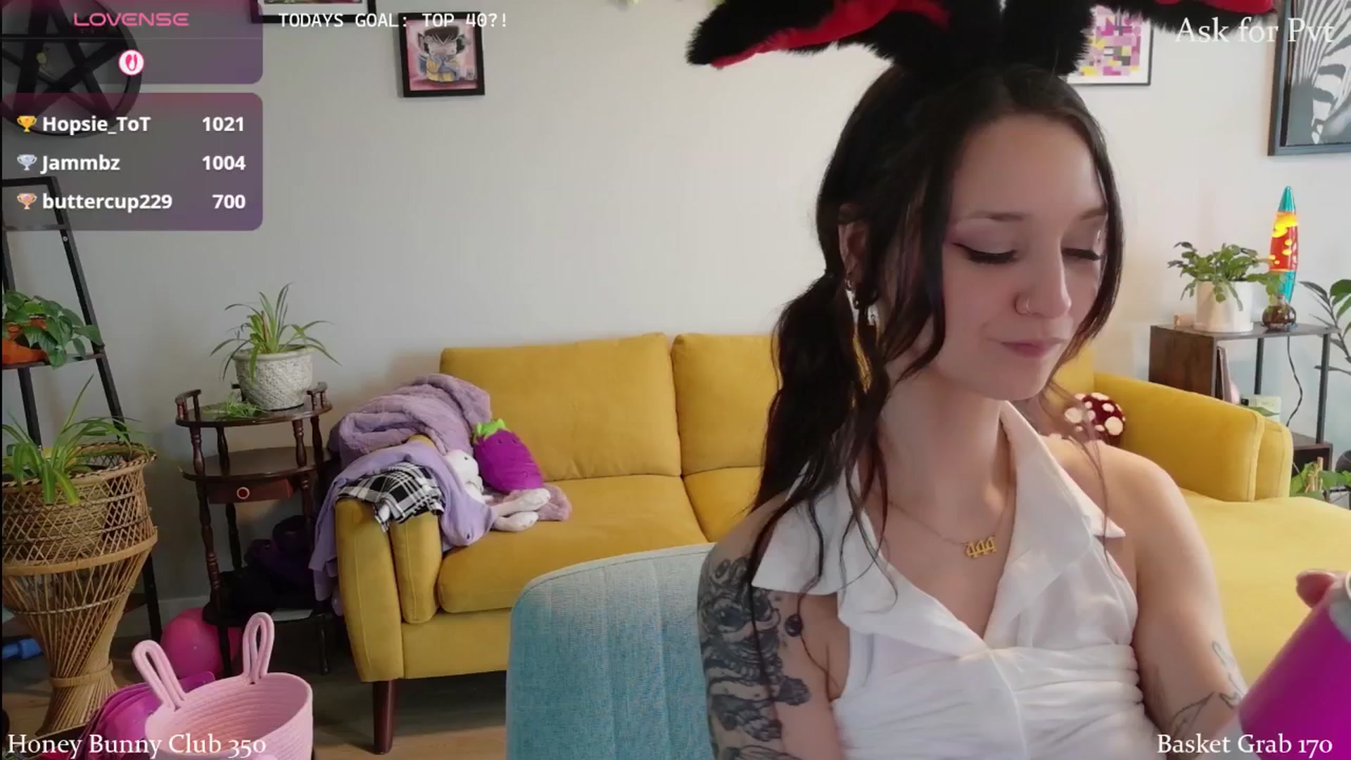 Gallery image thumbnail from ShyBabyy's myfreecams stream on, 04/03/2026, 23:32 image 6 of 20