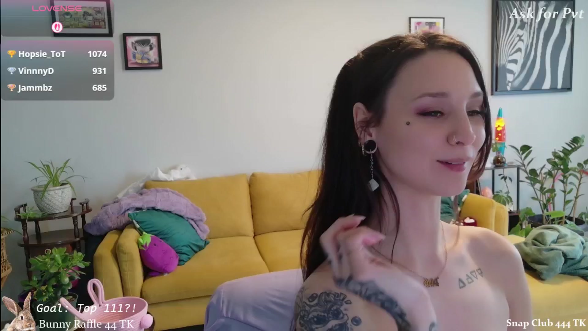 Gallery image thumbnail from ShyBabyy's myfreecams stream on, 04/15/2026, 23:59 image 15 of 20