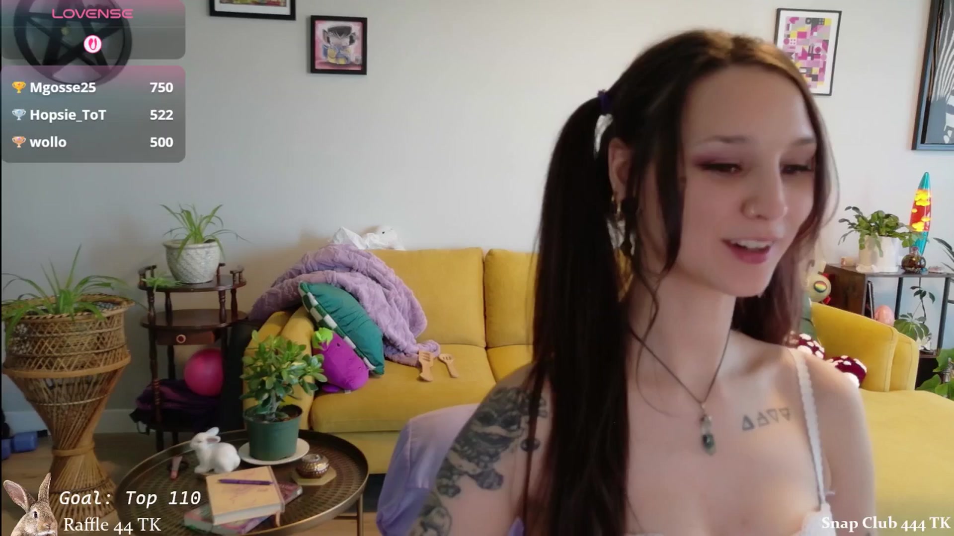 Gallery image thumbnail from ShyBabyy's myfreecams stream on, 04/17/2026, 22:32 image 17 of 20