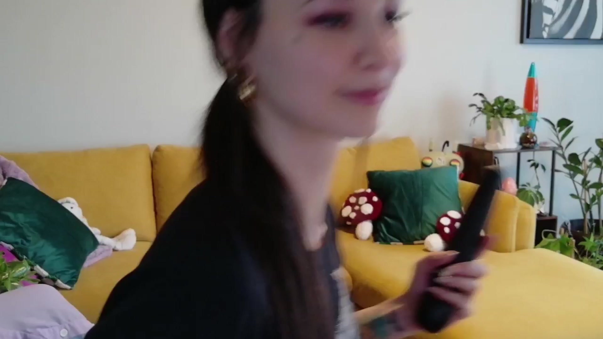 Gallery image thumbnail from ShyBabyy's myfreecams stream on, 04/19/2026, 24:47 image 14 of 20