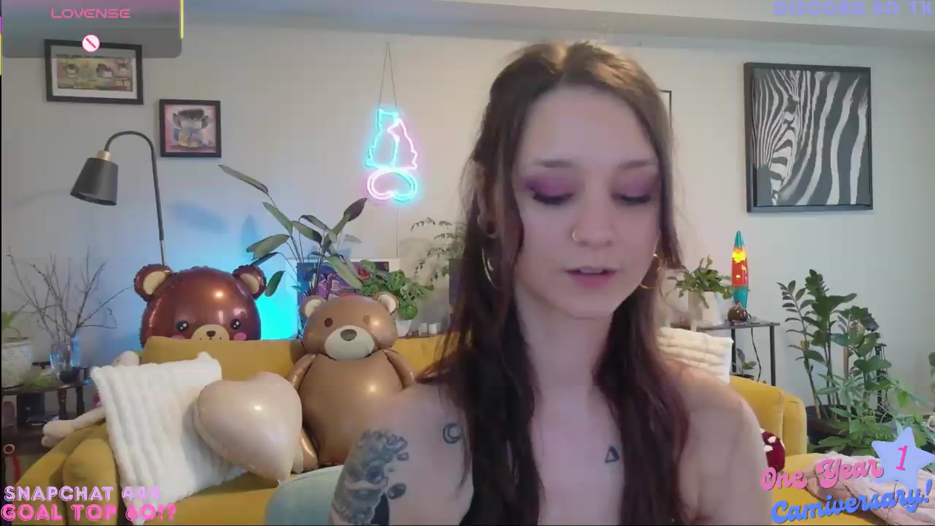 Gallery image thumbnail from ShyBabyy's myfreecams stream on, 06/09/2026, 23:41 image 17 of 20