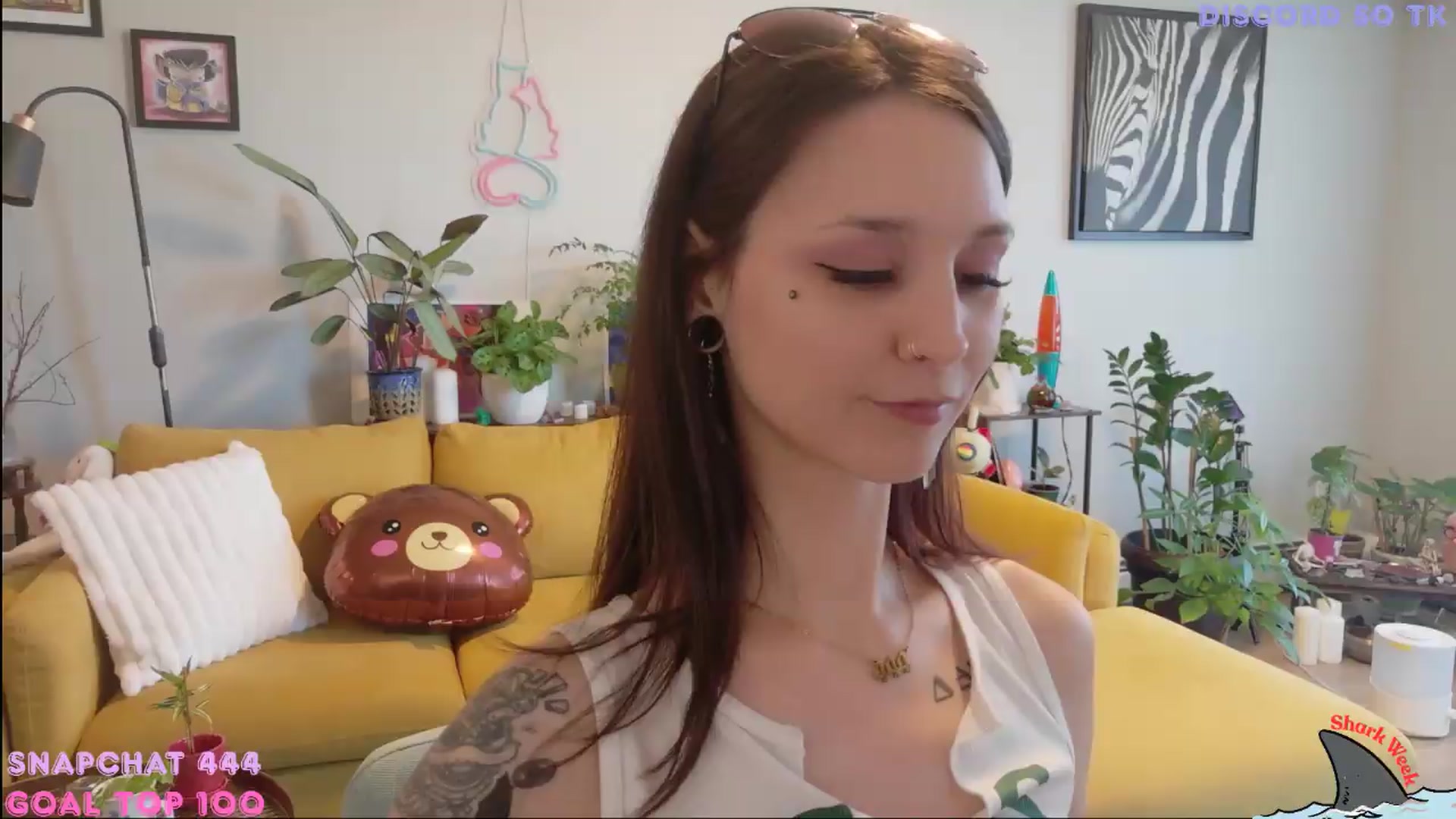 Gallery image thumbnail from ShyBabyy's myfreecams stream on, 06/14/2026, 24:17 image 6 of 20