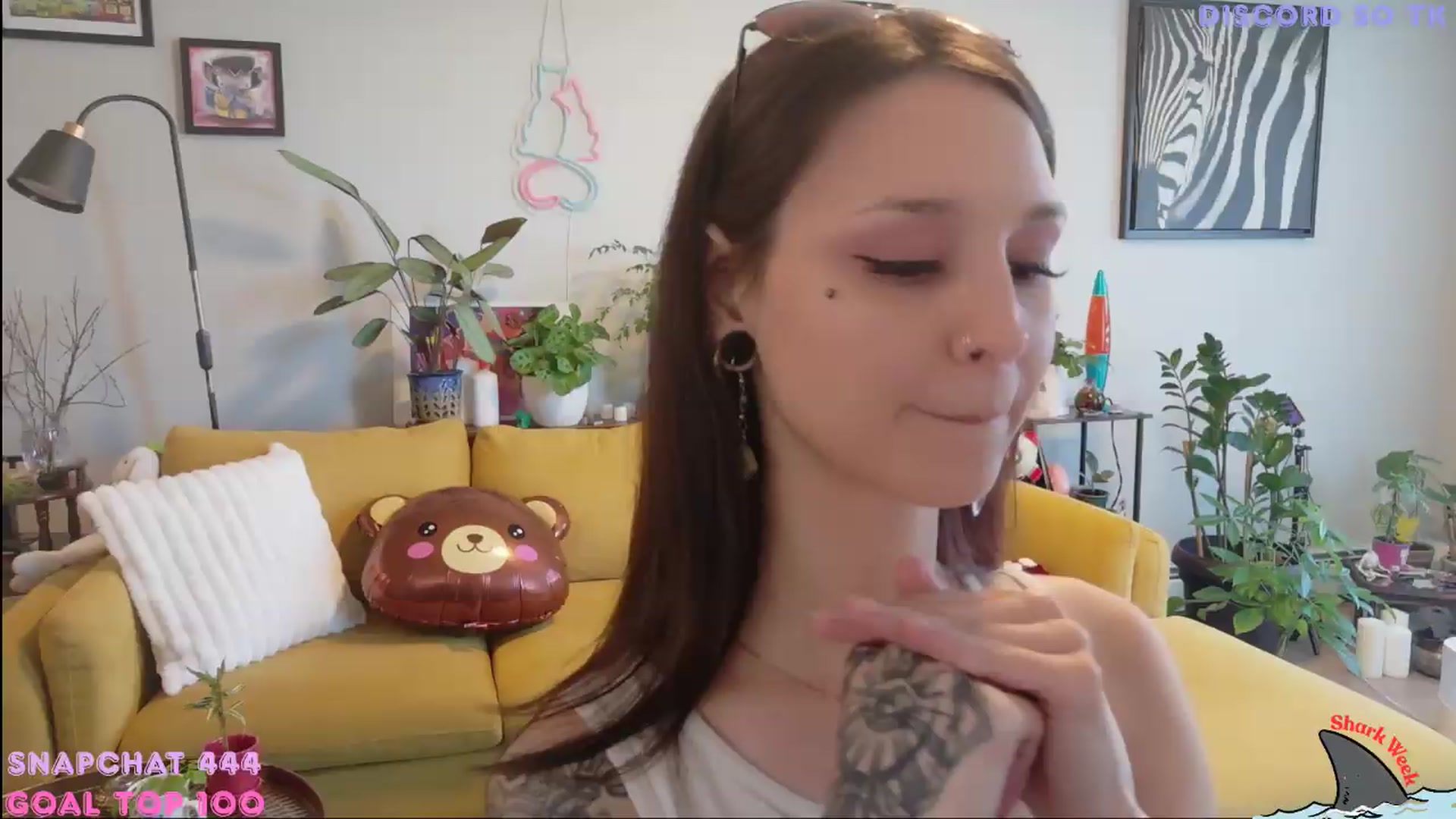 Gallery image thumbnail from ShyBabyy's myfreecams stream on, 06/14/2026, 24:17 image 5 of 20