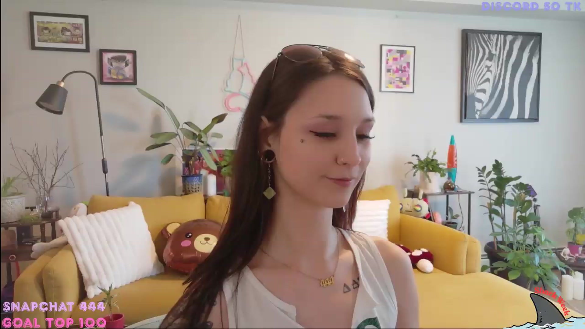 Gallery image thumbnail from ShyBabyy's myfreecams stream on, 06/14/2026, 24:17 image 12 of 20