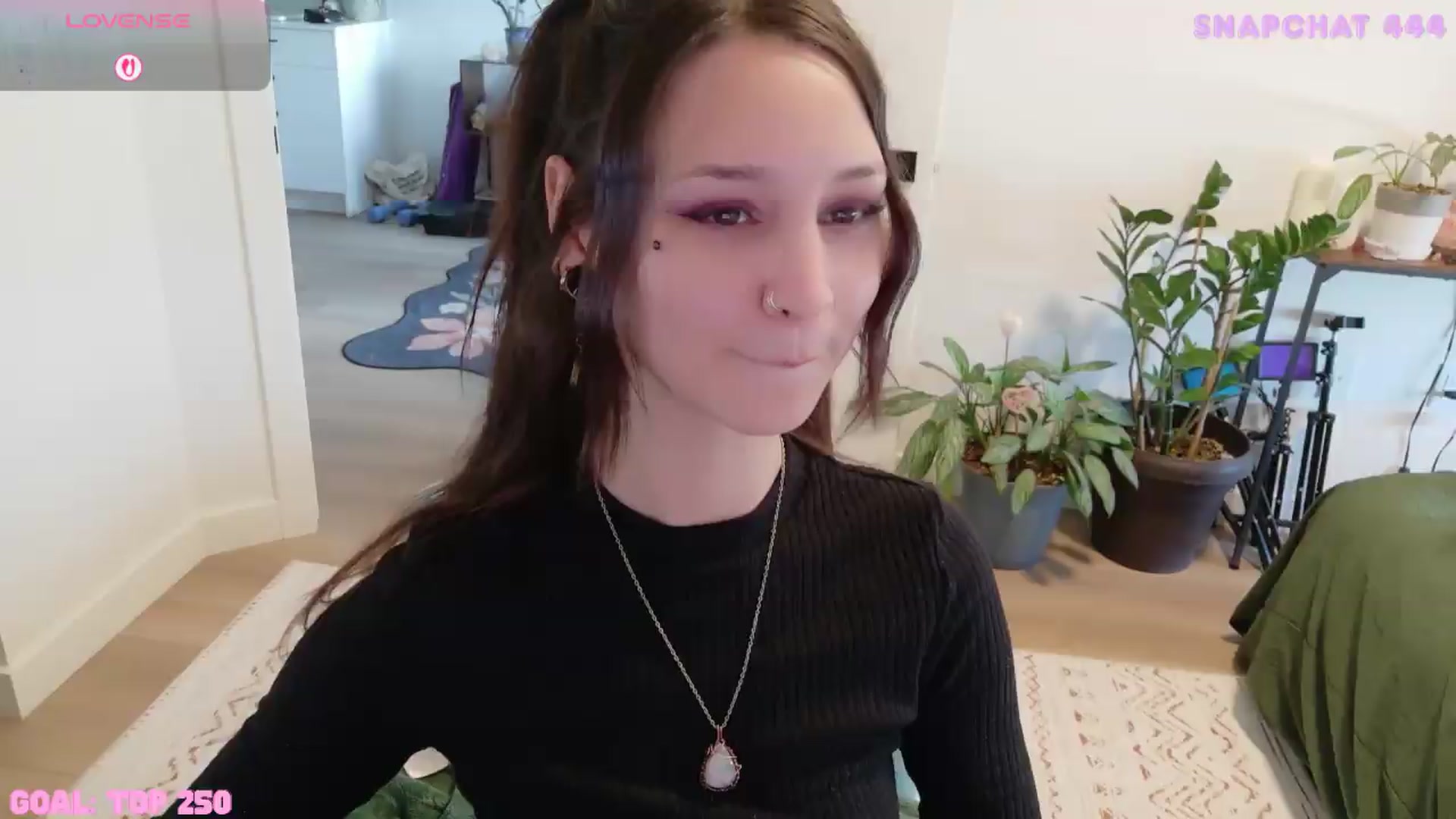 Gallery image thumbnail from ShyBabyy's myfreecams stream on, 08/05/2026, 19:02 image 19 of 20