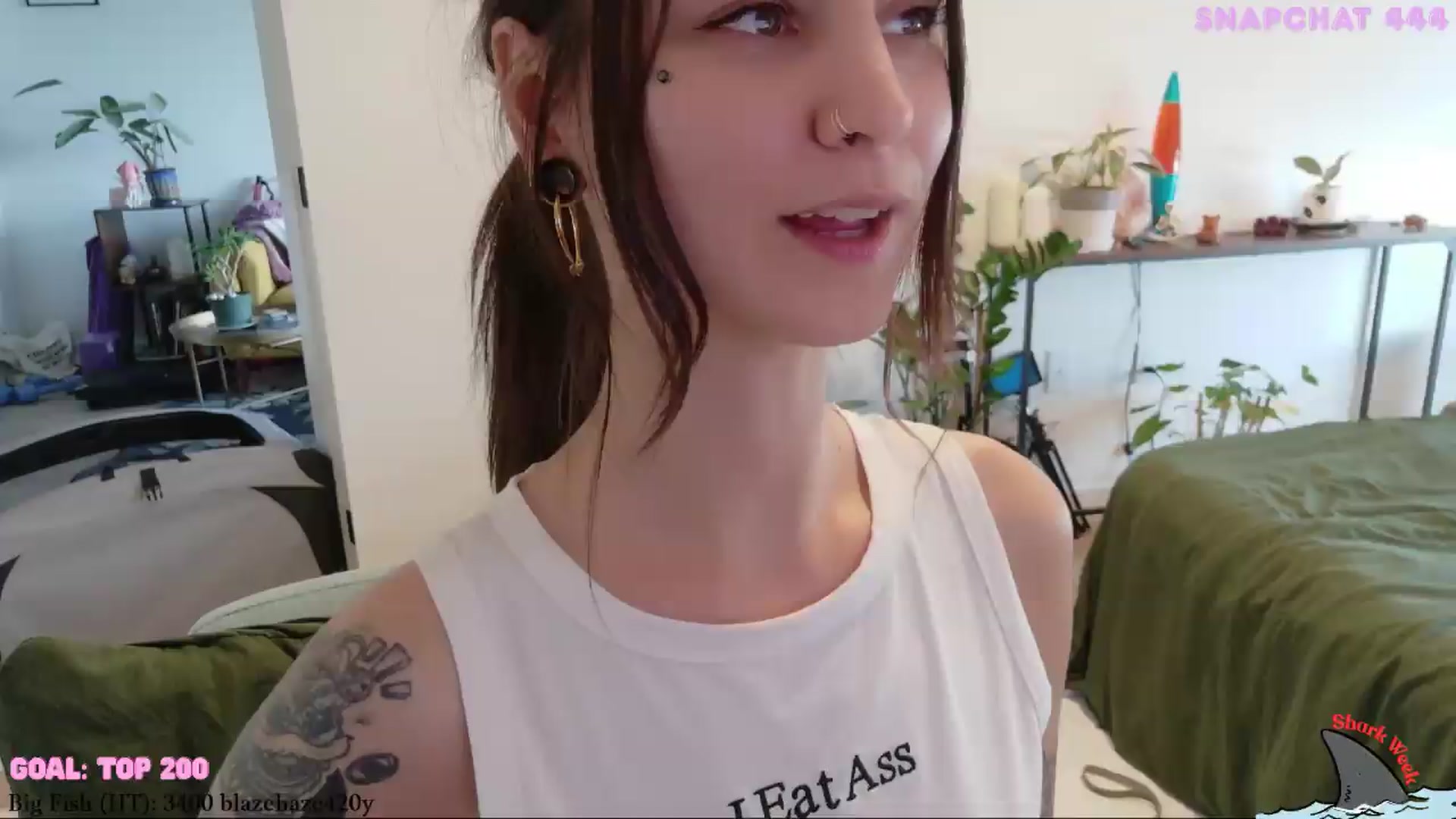Gallery image thumbnail from ShyBabyy's myfreecams stream on, 08/18/2026, 21:23 image 8 of 20