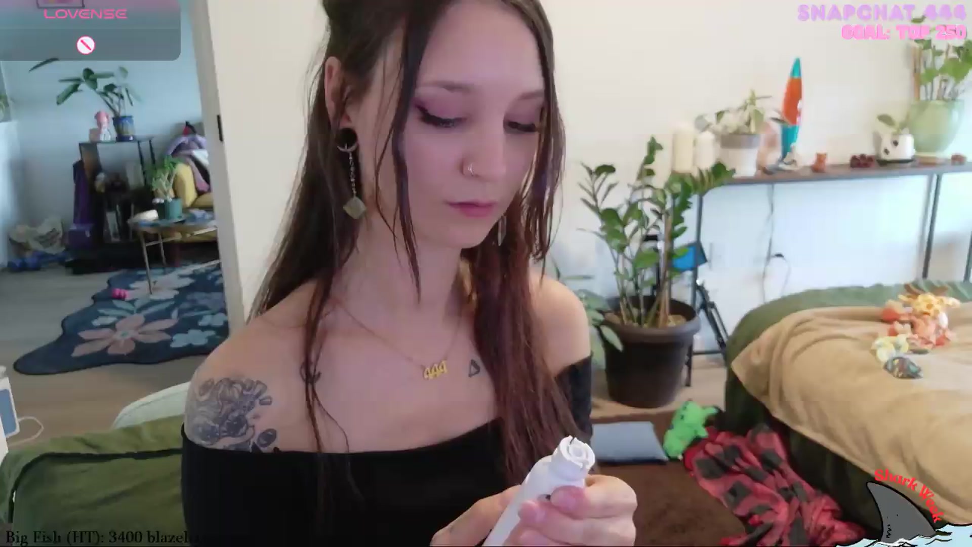 Gallery image thumbnail from ShyBabyy's myfreecams stream on, 08/20/2026, 21:54 image 17 of 20