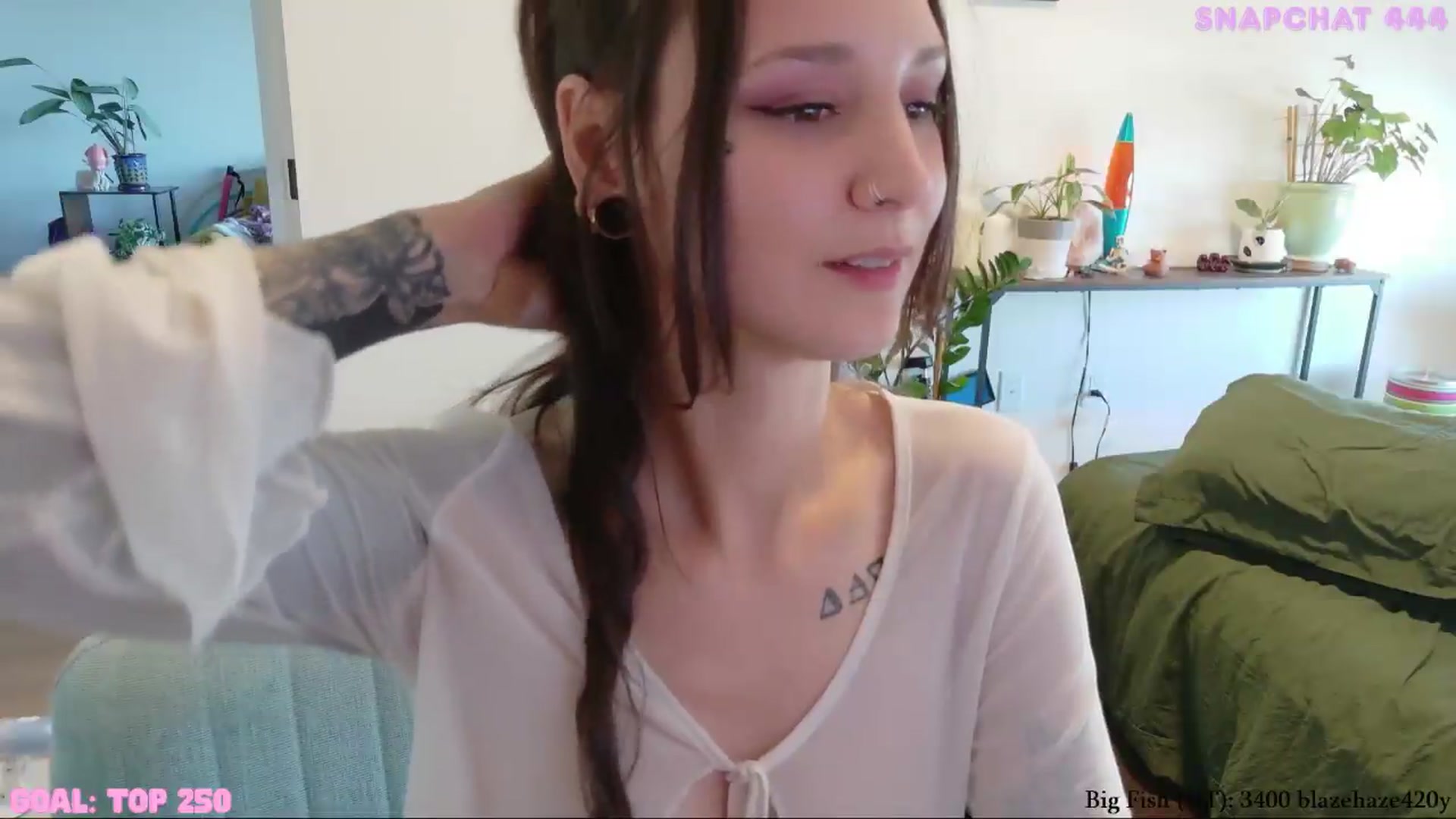 Gallery image thumbnail from ShyBabyy's myfreecams stream on, 08/25/2026, 22:22 image 18 of 20